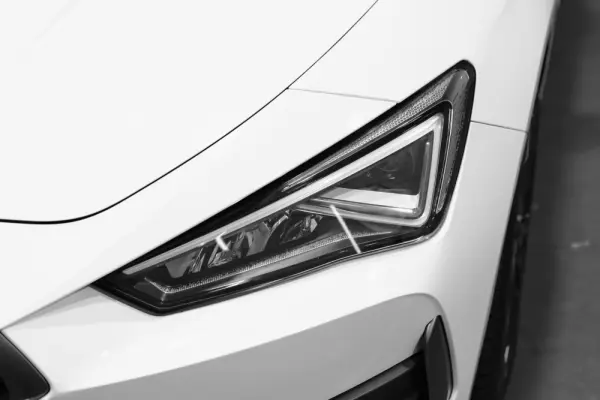 Cupra Leon ST 1.4 e-Hybrid VZ DSG 15