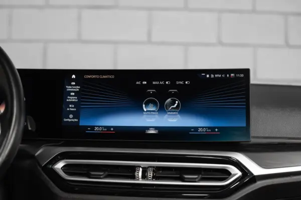 BMW 330 e Pack M Auto 19