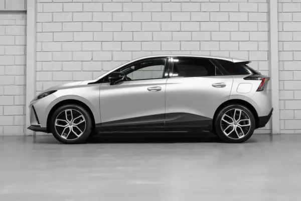 MG MG4 77 kWh Extended Range Luxury 3