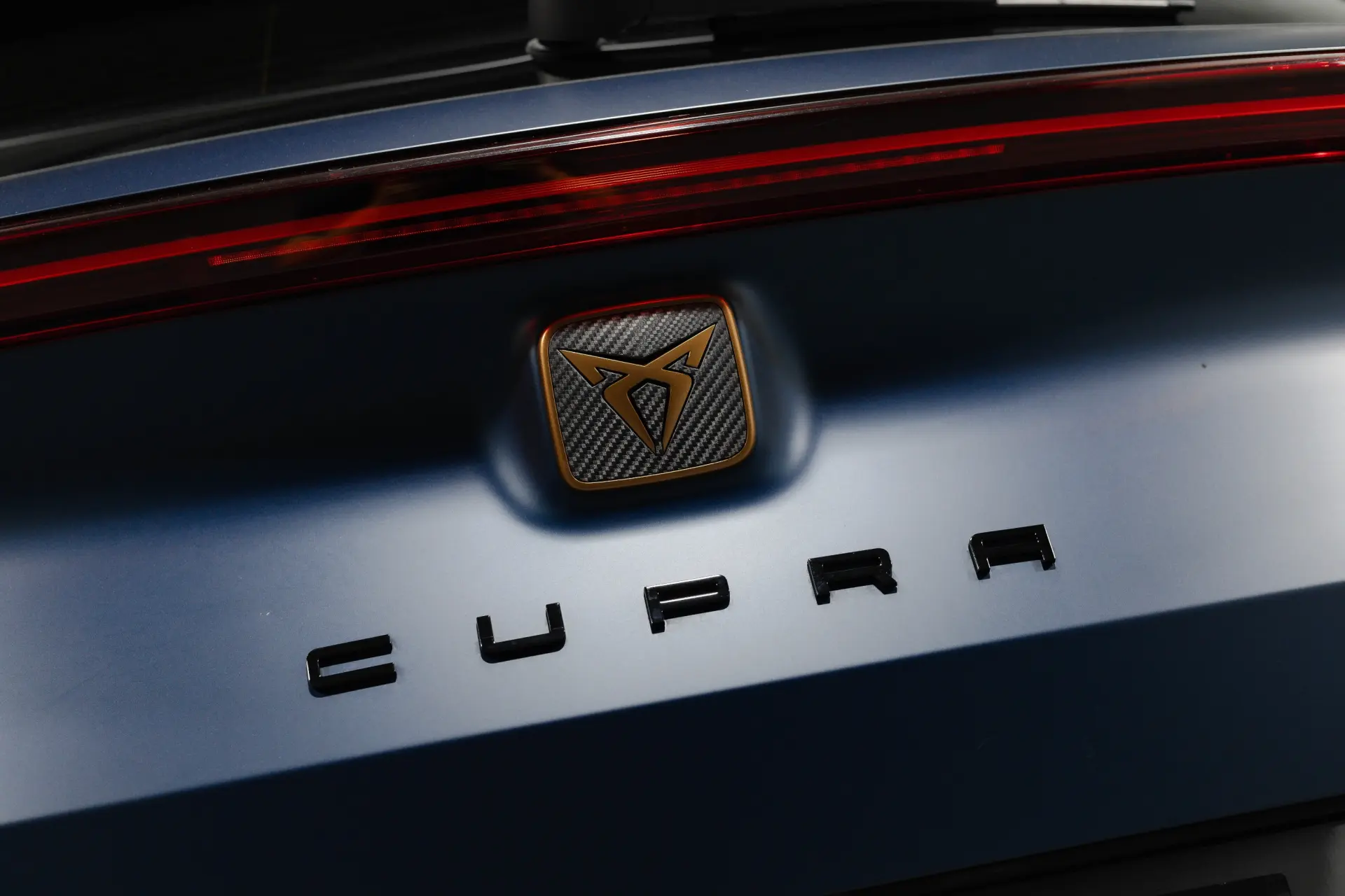 Cupra Formentor 1.4 e-Hybrid DSG VZ 42