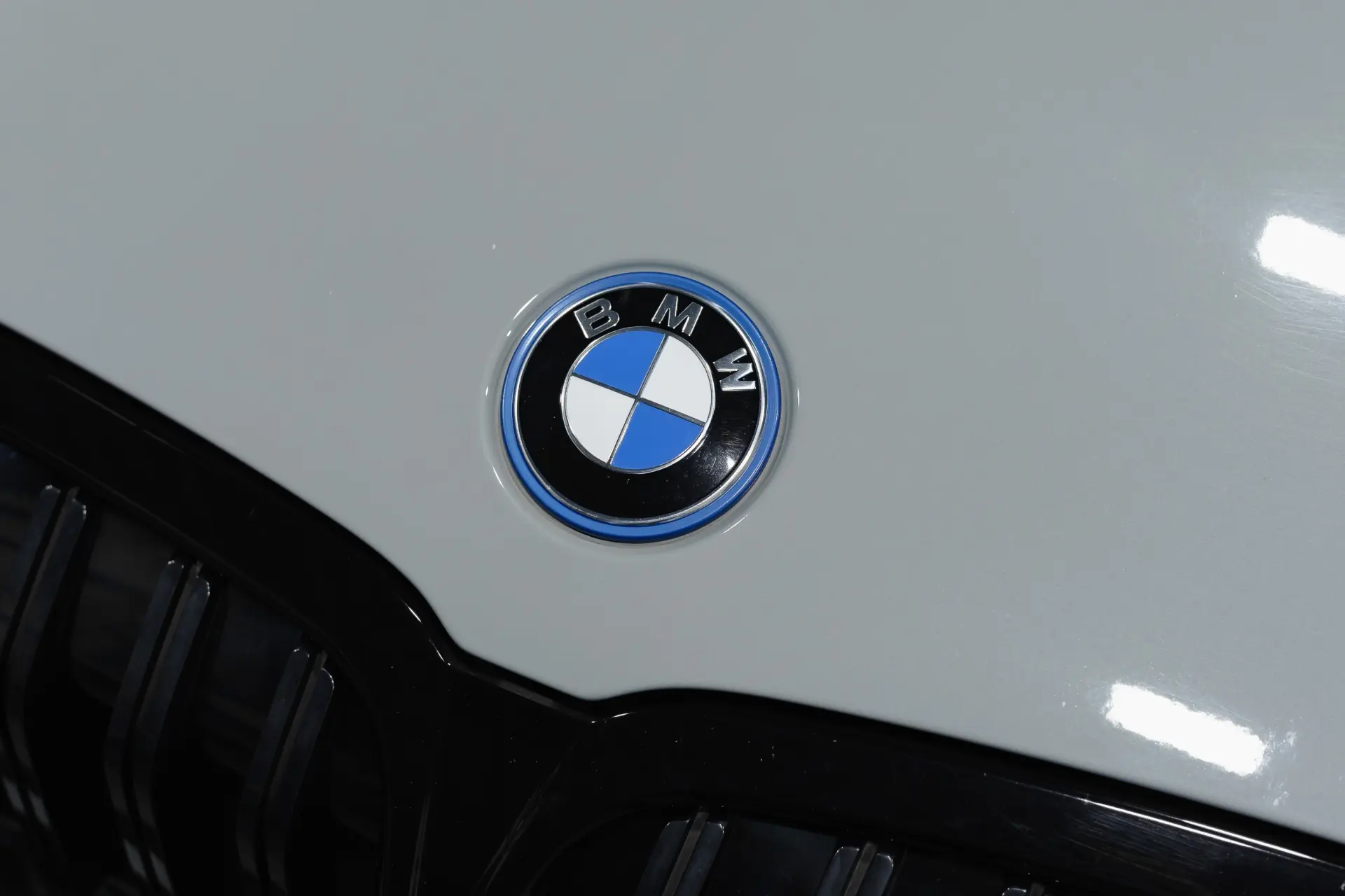 BMW 330 e Pack M Auto 20
