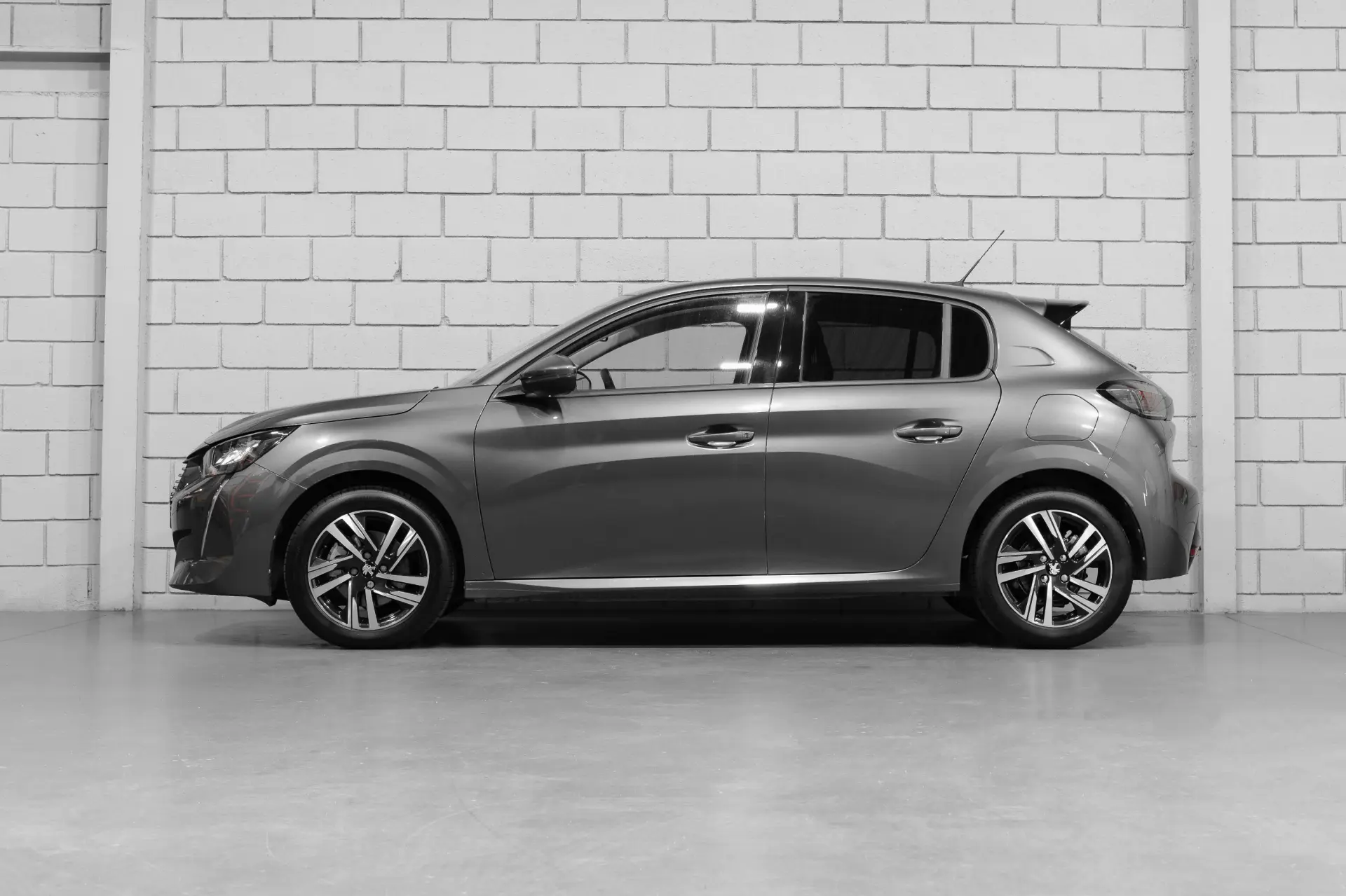 Peugeot 208 1.2 PureTech Allure Pack EAT8 3