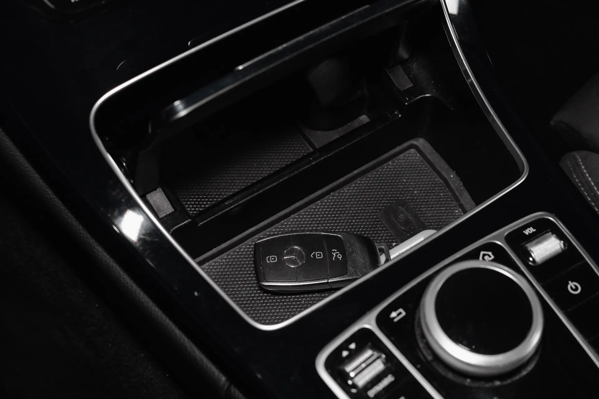 Mercedes-Benz C 300 Avantgarde 34