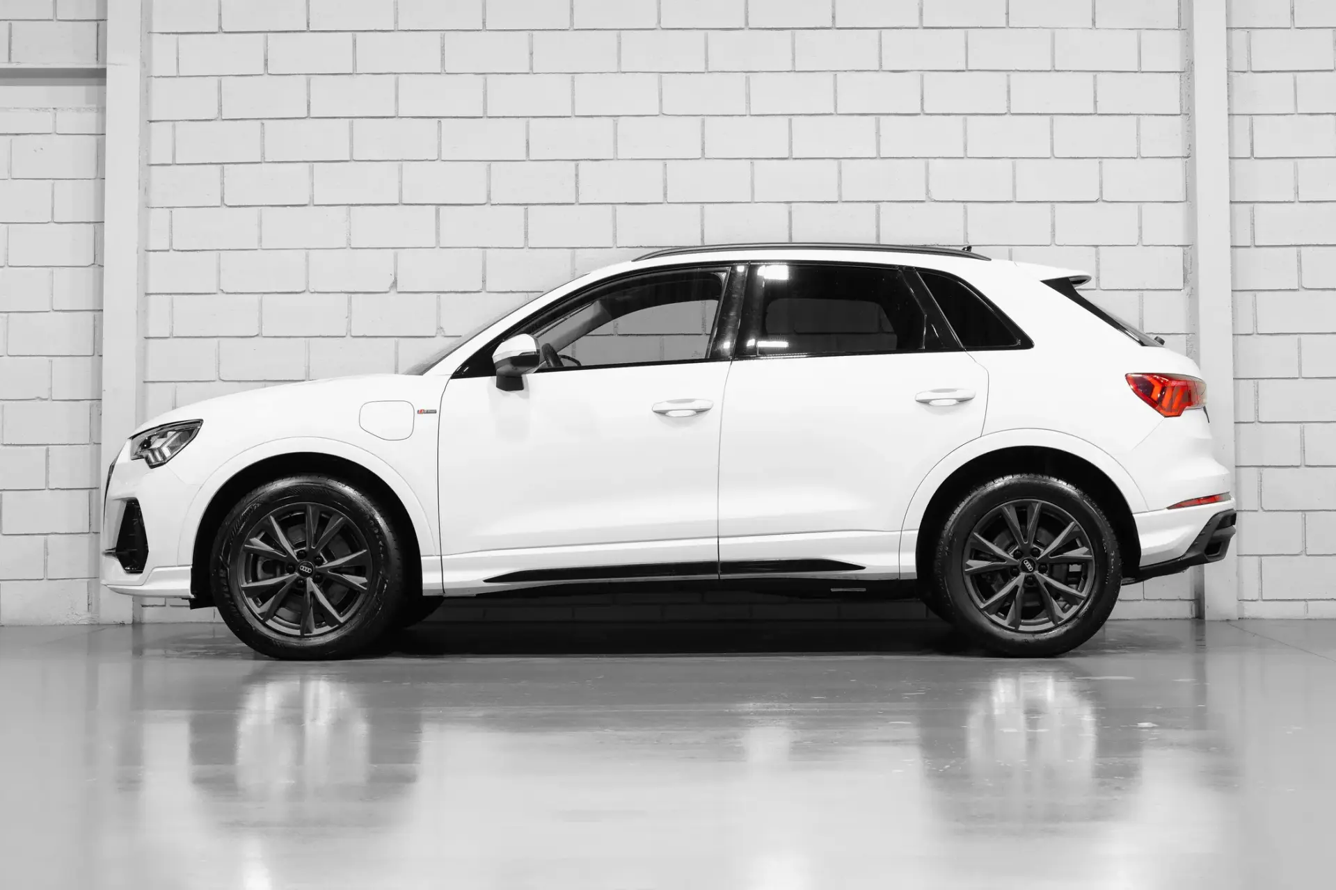 Audi Q3 45 TFSIe S line S tronic 2