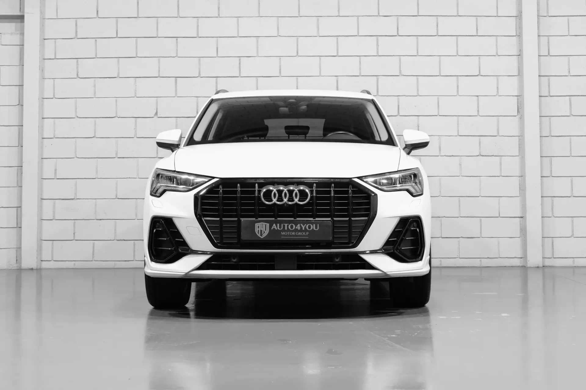 Audi Q3 45 TFSIe S line S tronic 3