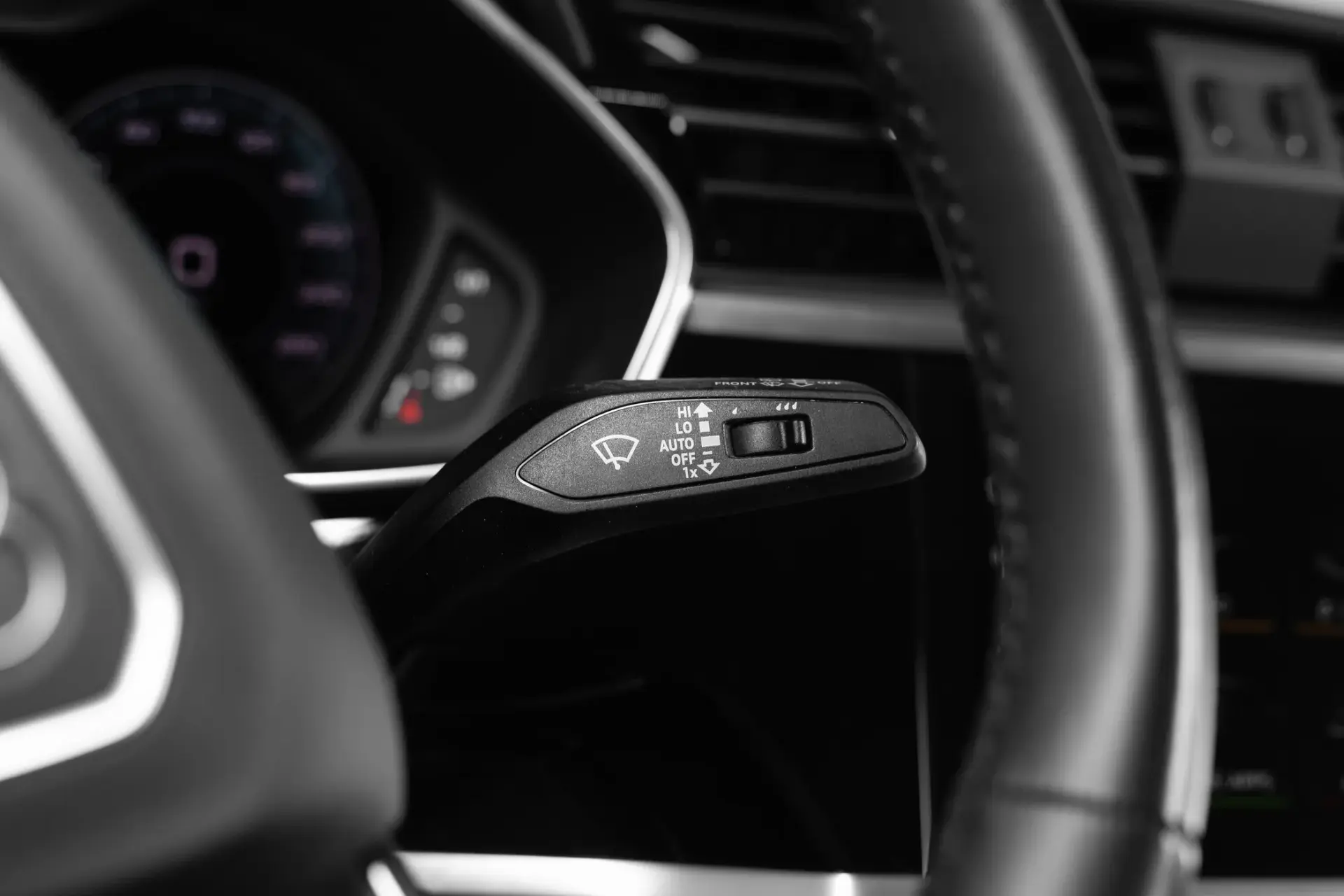 Audi Q3 45 TFSIe S line S tronic 9