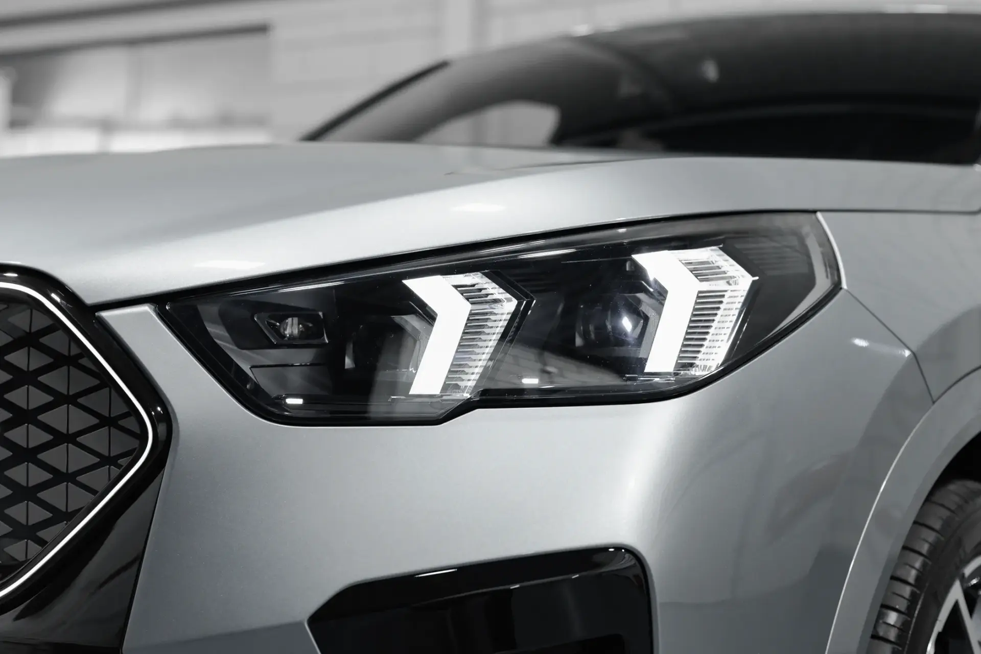 BMW iX2 xDrive30 Pack Desportivo M Pro 34