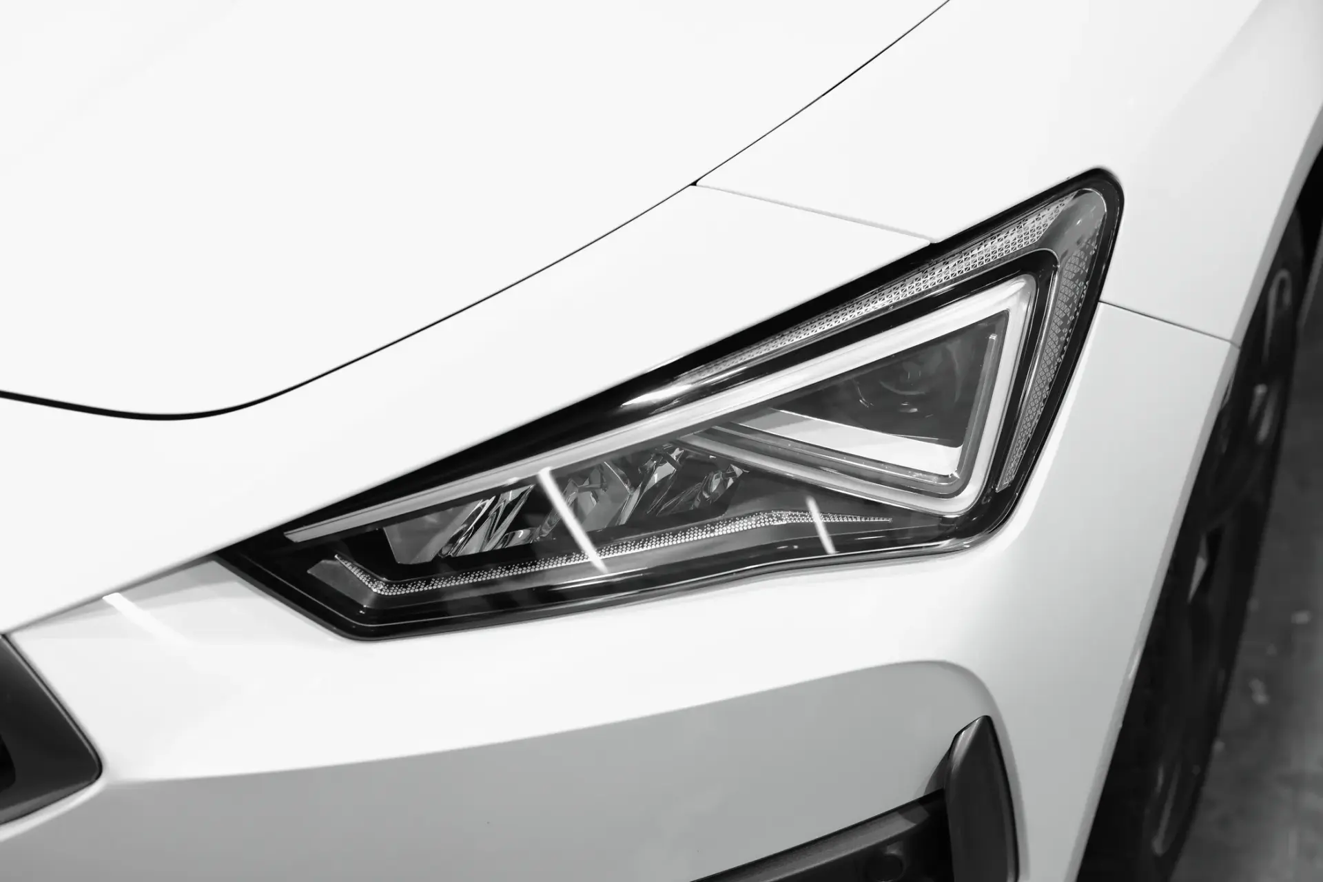 Cupra Leon 1.4 e-Hybrid VZ DSG 18