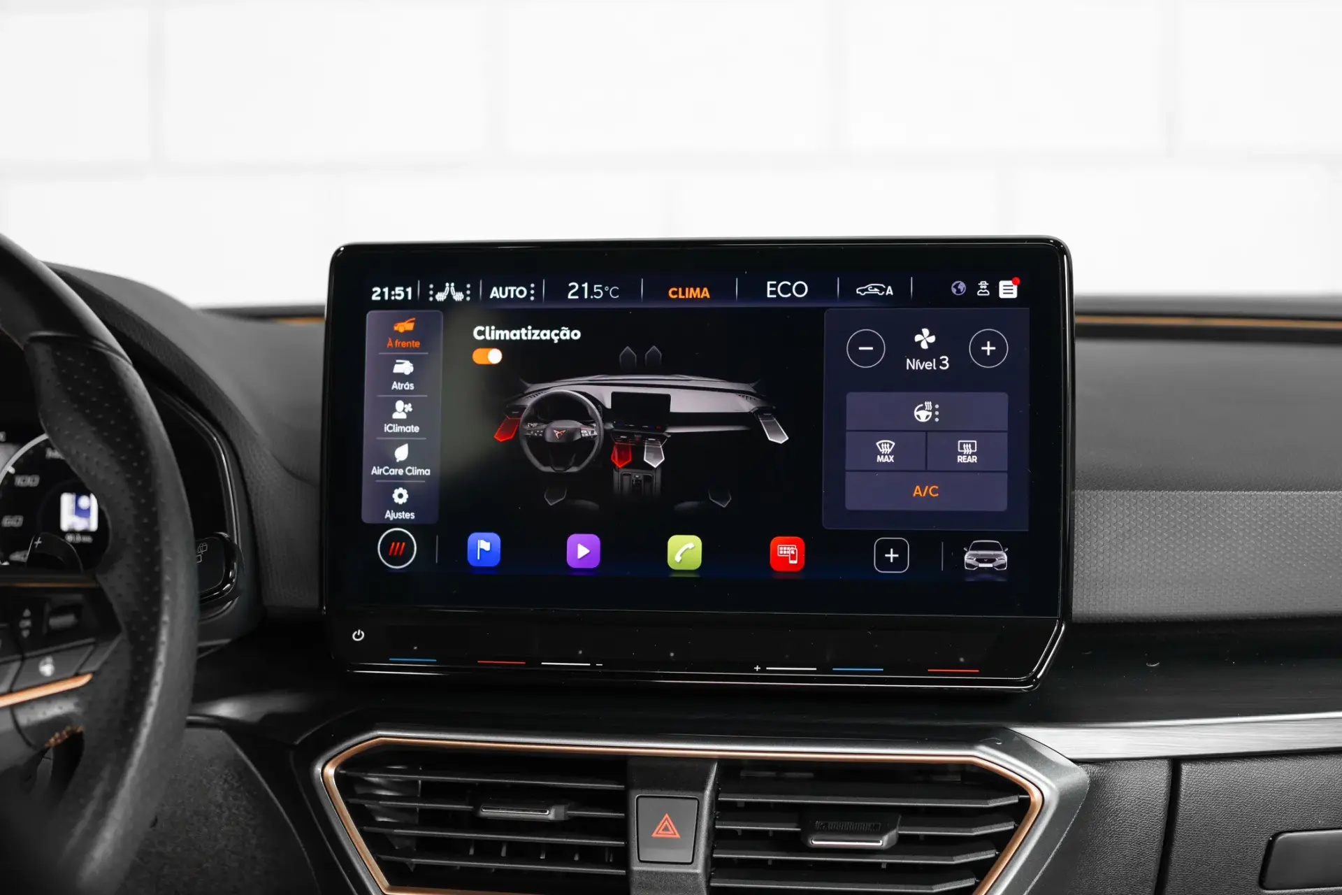 Cupra Leon 1.4 e-Hybrid VZ DSG 24