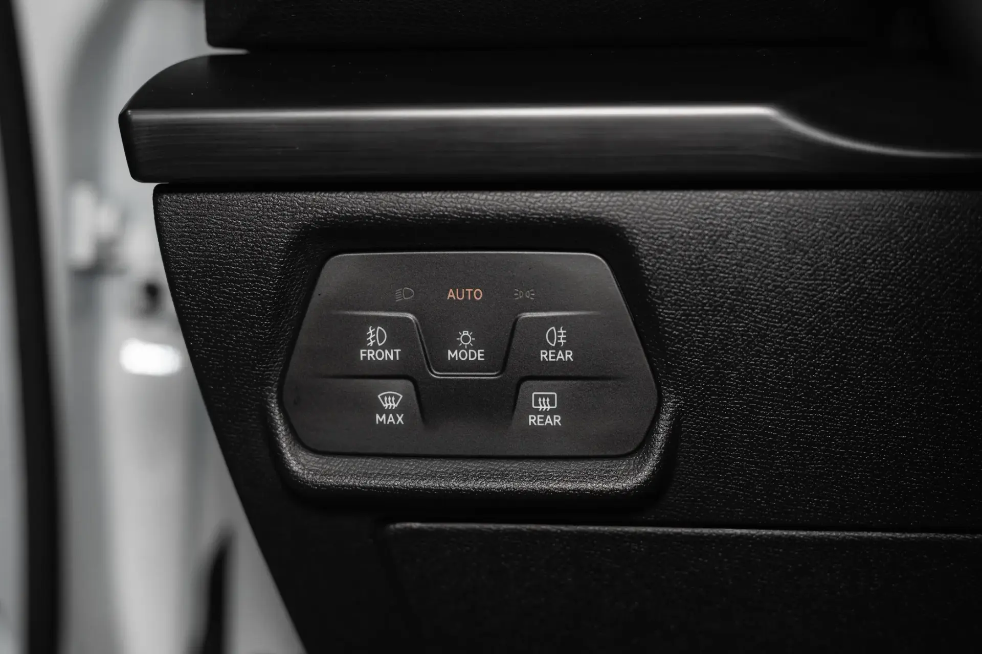 Cupra Leon 1.4 e-Hybrid VZ DSG 31
