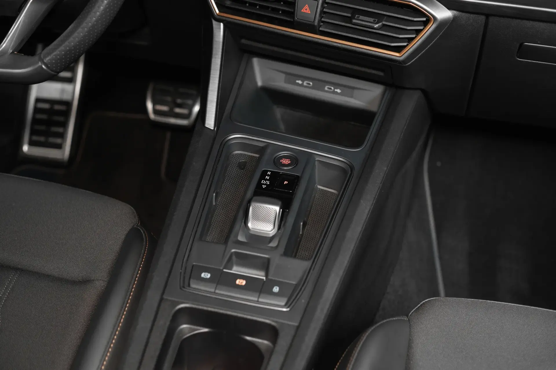 Cupra Leon 1.4 e-Hybrid VZ DSG 35