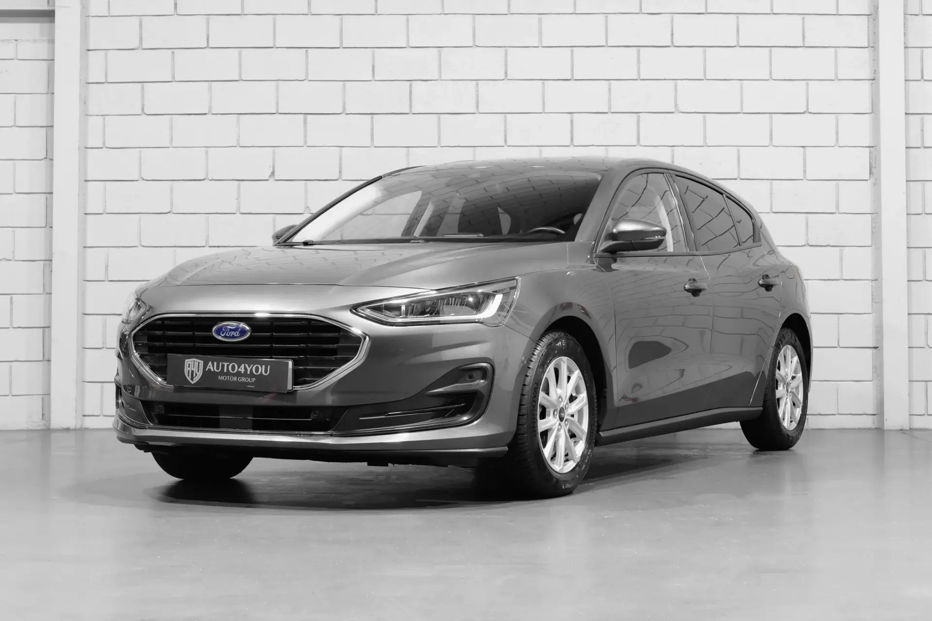 Ford Focus 1.0 EcoBoost MHEV Titanium 1
