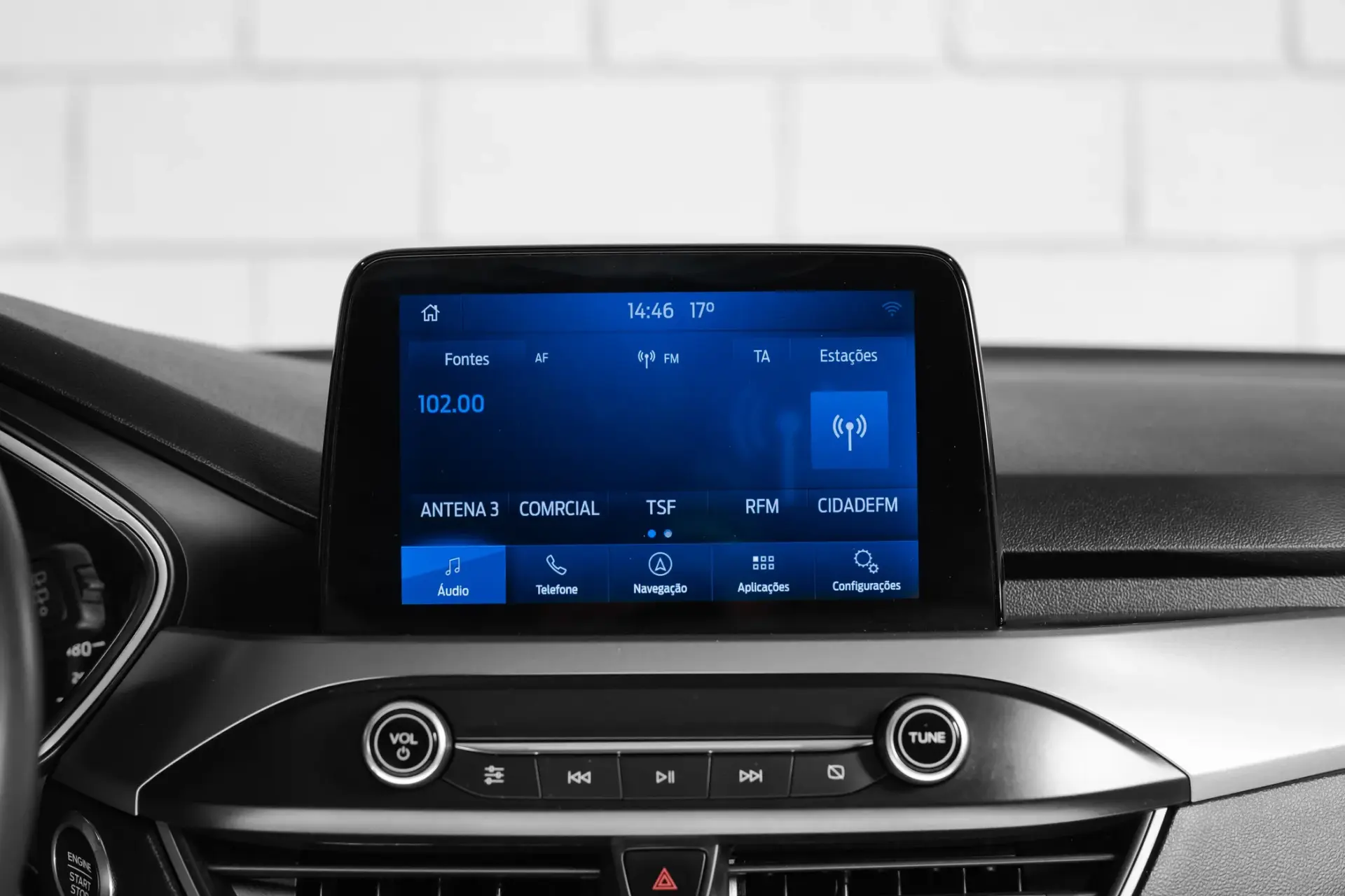 Ford Focus 1.0 EcoBoost MHEV Titanium 14