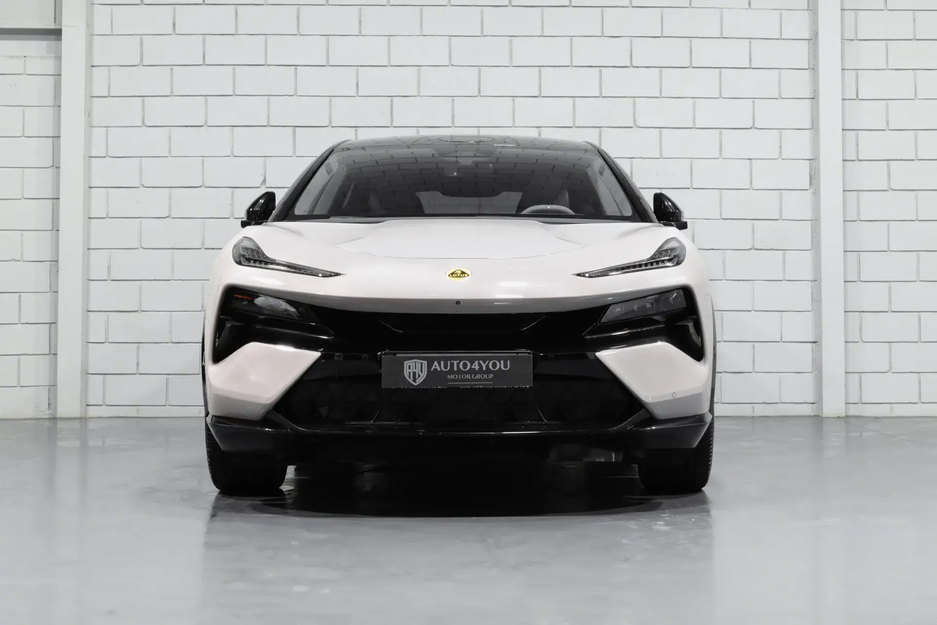 Lotus Eletre 600 Sport SE 2