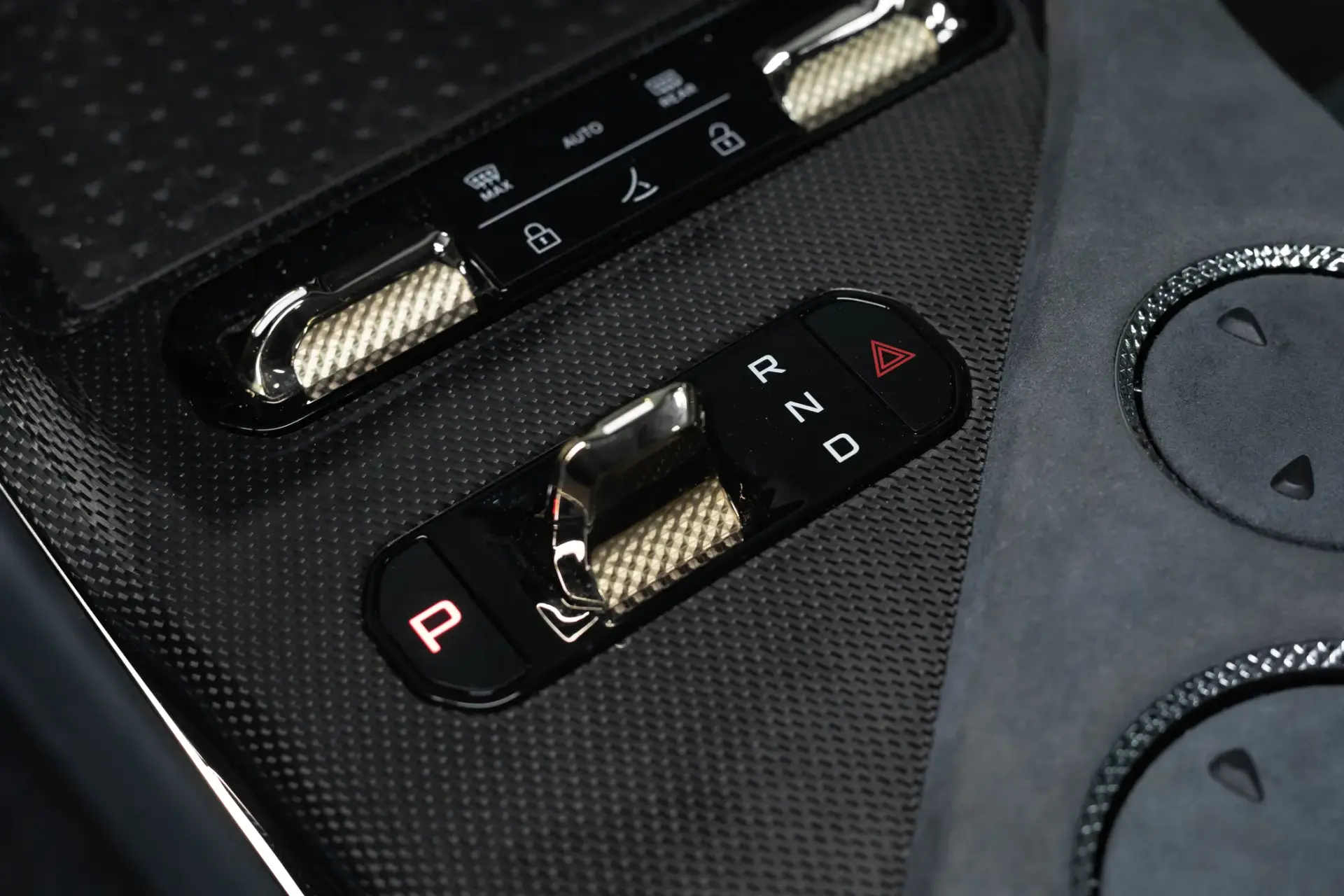 Lotus Eletre 600 Sport SE 54