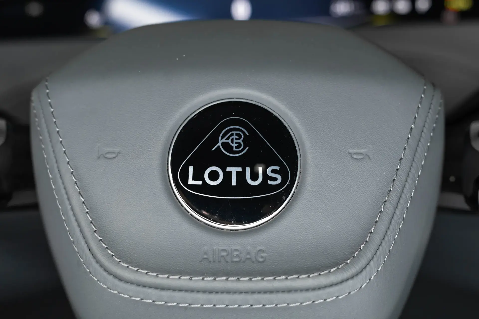 Lotus Eletre 600 Sport SE 57