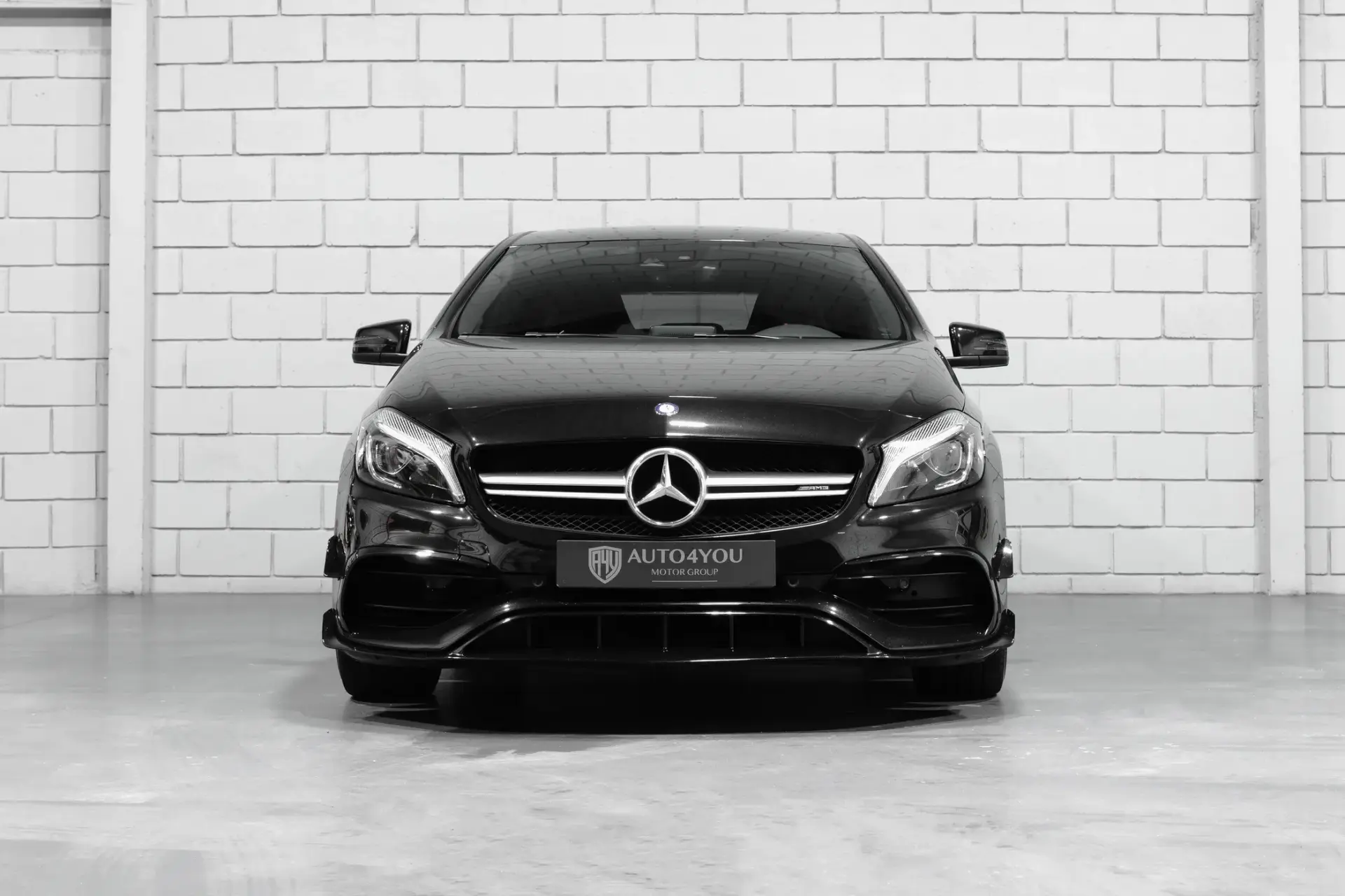 Mercedes-Benz A 45 AMG 4Matic Speedshift 7G-DCT 2