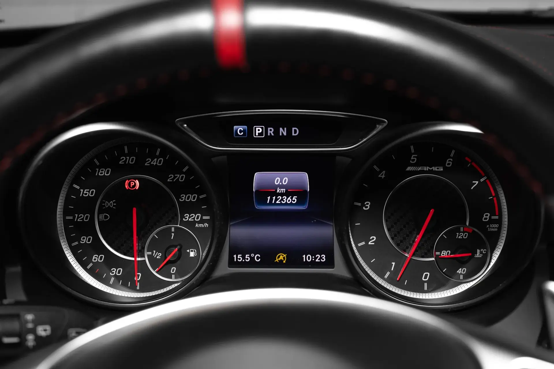 Mercedes-Benz A 45 AMG 4Matic Speedshift 7G-DCT 12