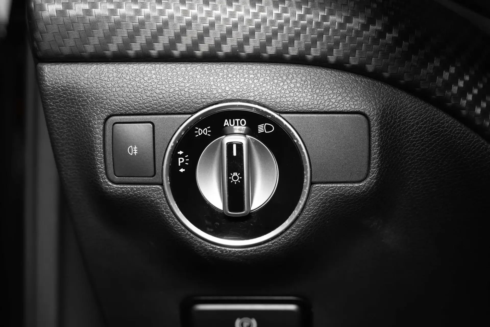 Mercedes-Benz A 45 AMG 4Matic Speedshift 7G-DCT 24