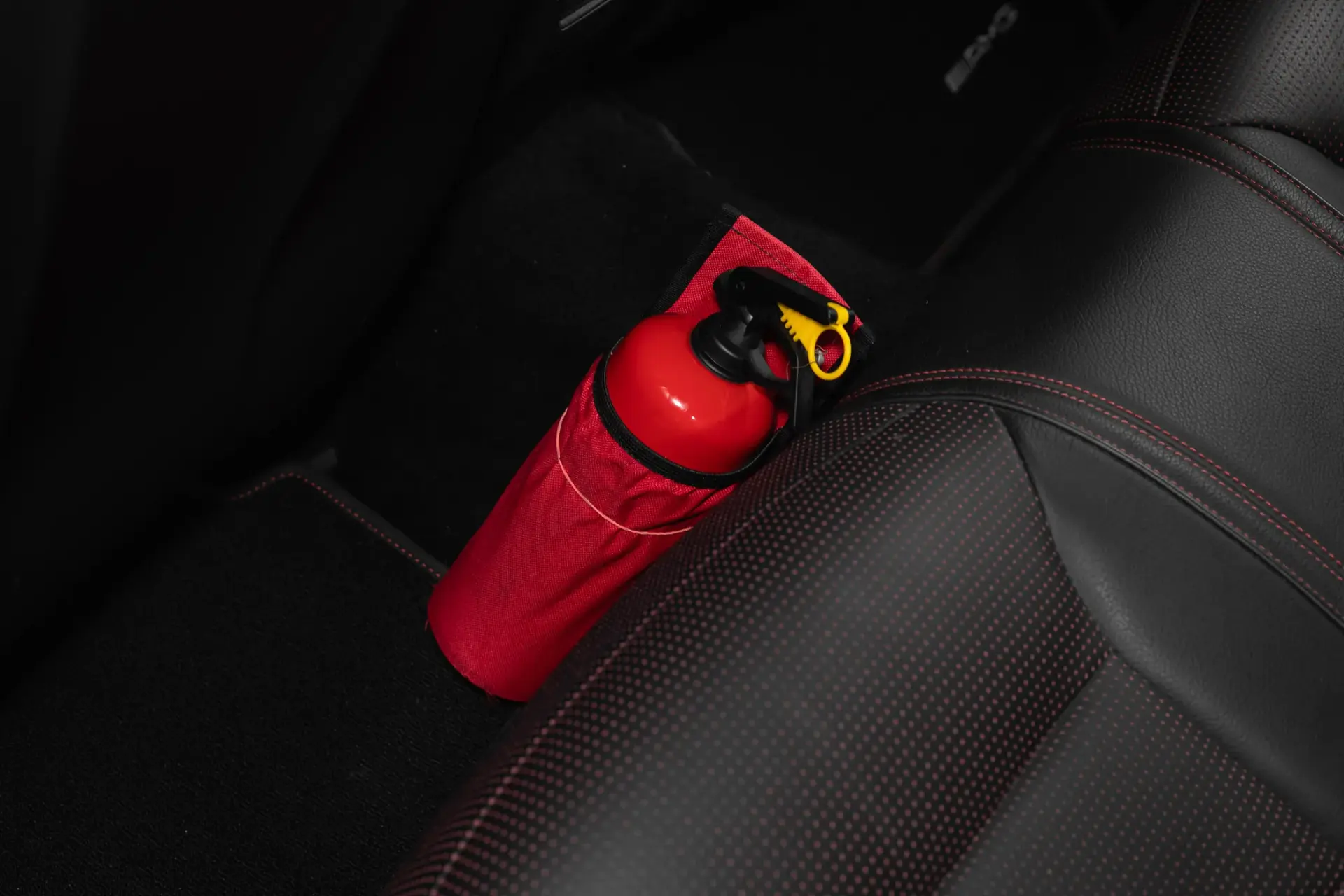Mercedes-Benz A 45 AMG 4Matic Speedshift 7G-DCT 40