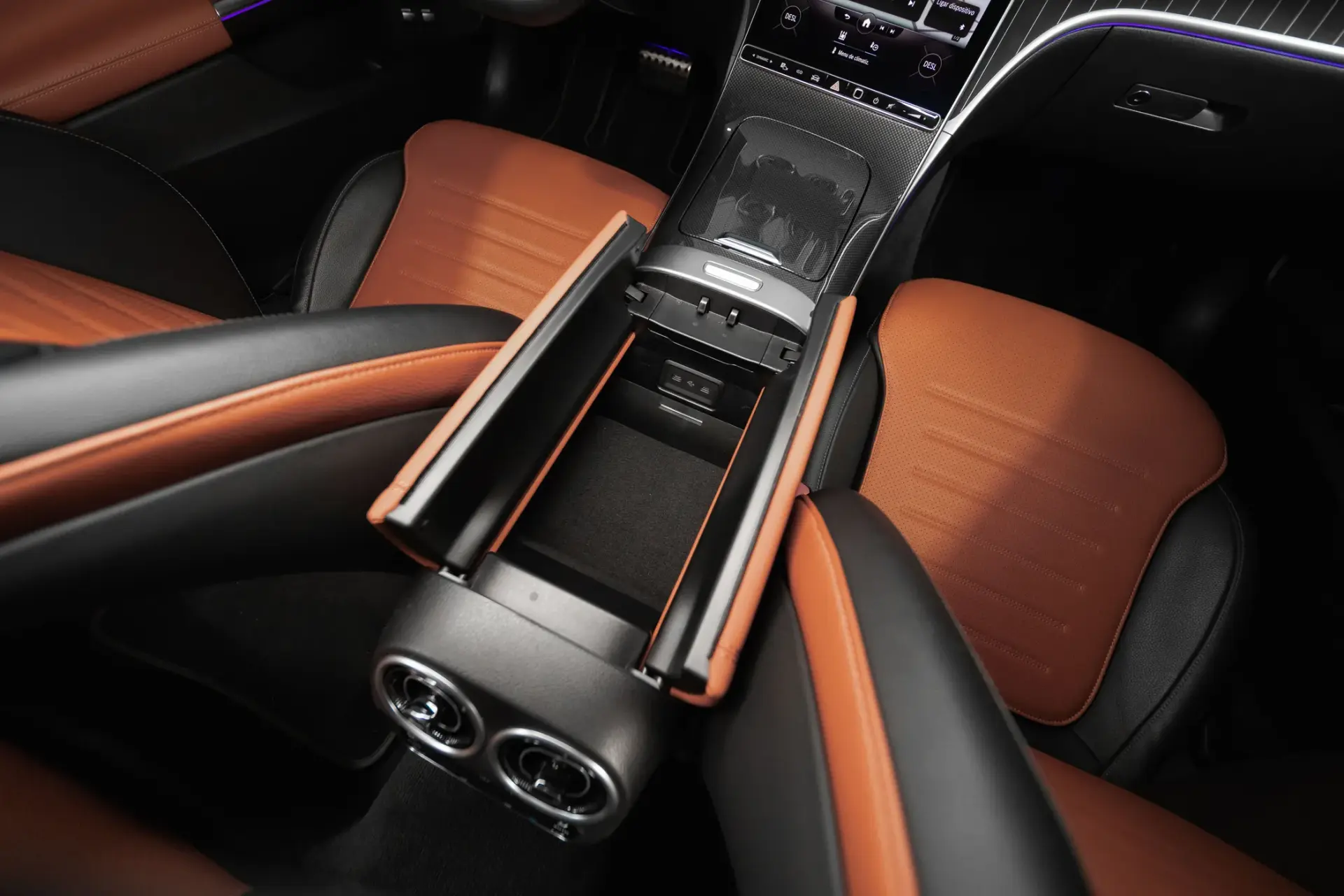 Mercedes-Benz C 300 e 9G-TRONIC AMG Line 48