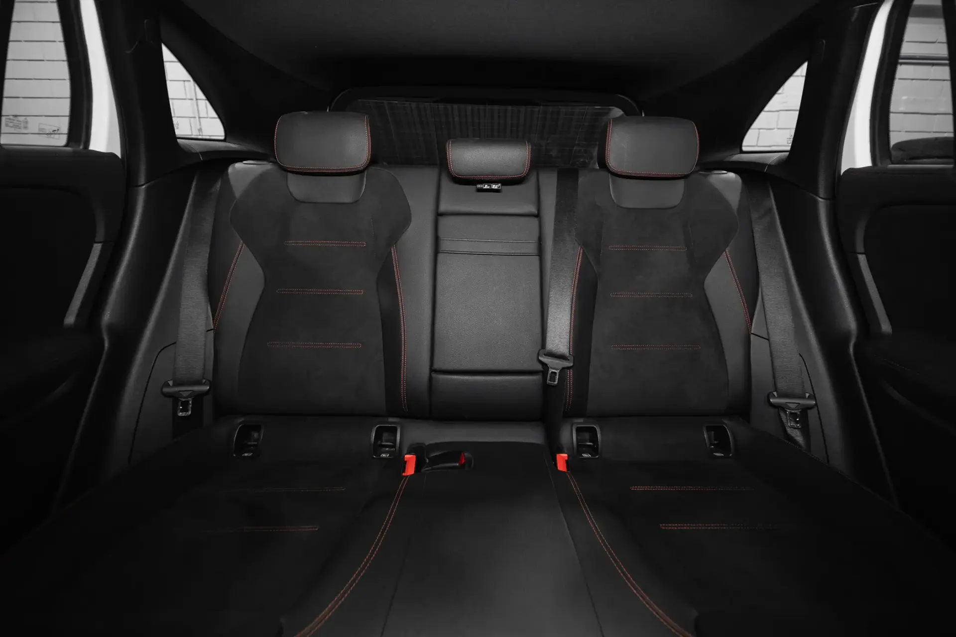 Mercedes-Benz EQA 250 AMG Line 7