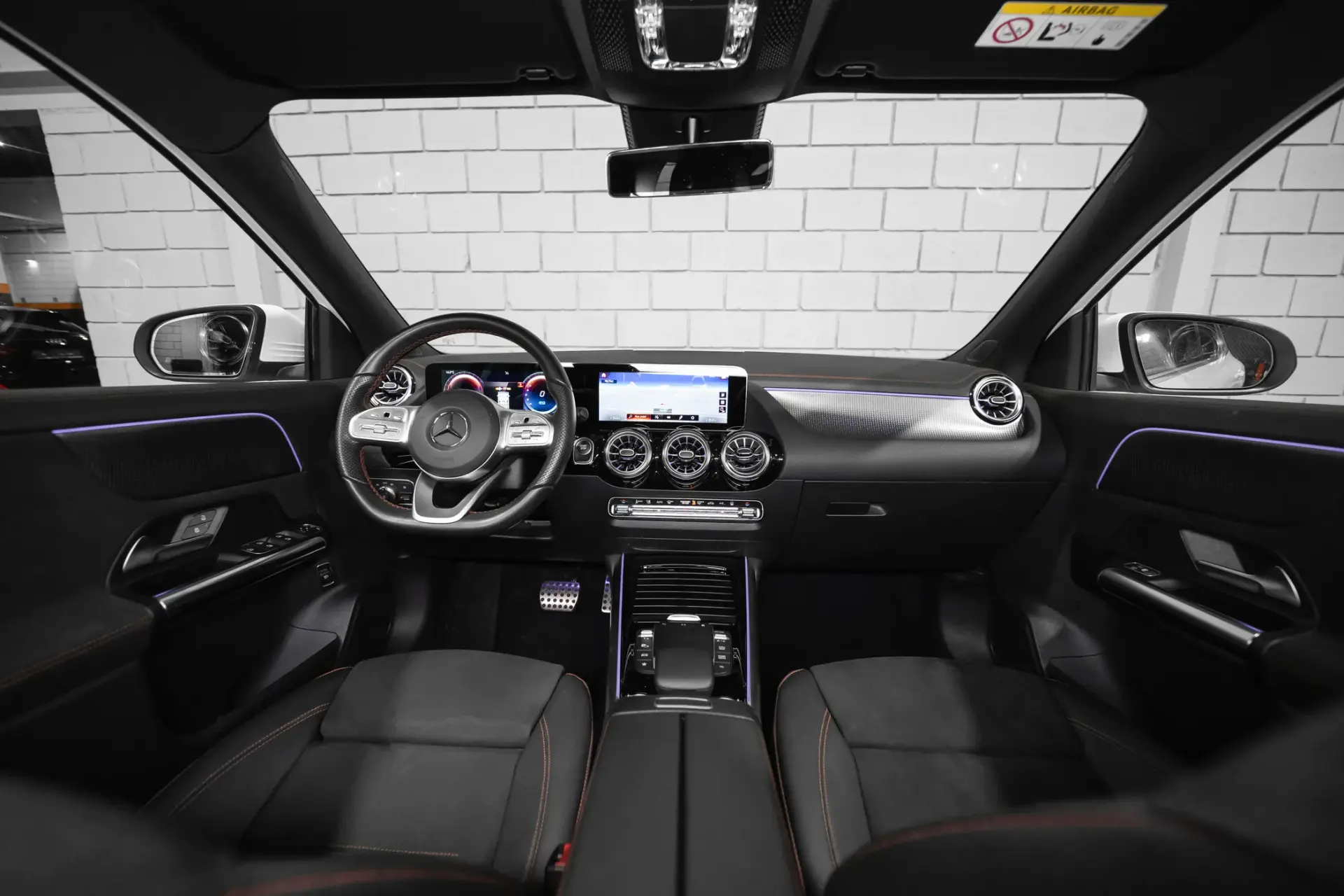 Mercedes-Benz EQA 250 AMG Line 36