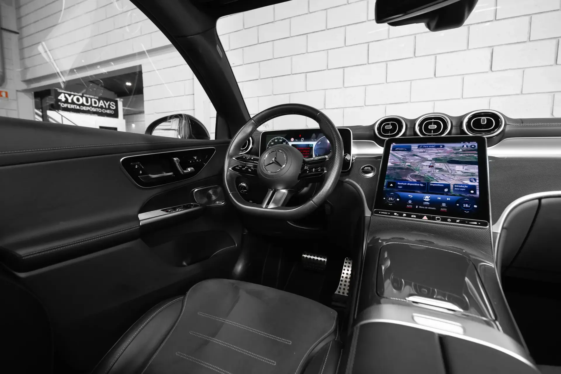 Mercedes-Benz GLC 300 e 4Matic 9G-TRONIC Edition AMG Line 43