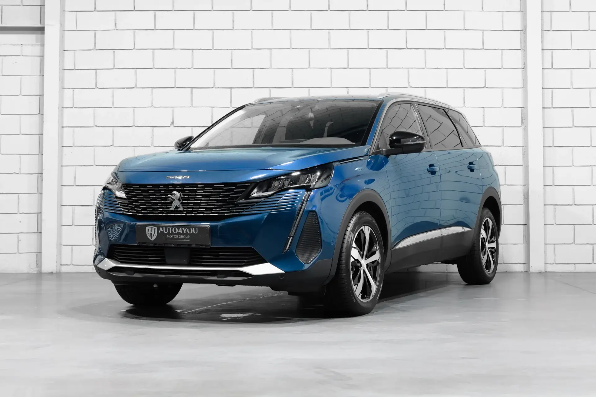 Peugeot 5008 BlueHDI 130 EAT8 Allure 1