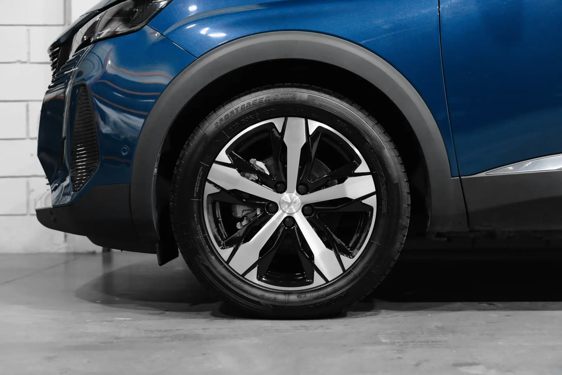 Peugeot 5008 BlueHDI 130 EAT8 Allure 5
