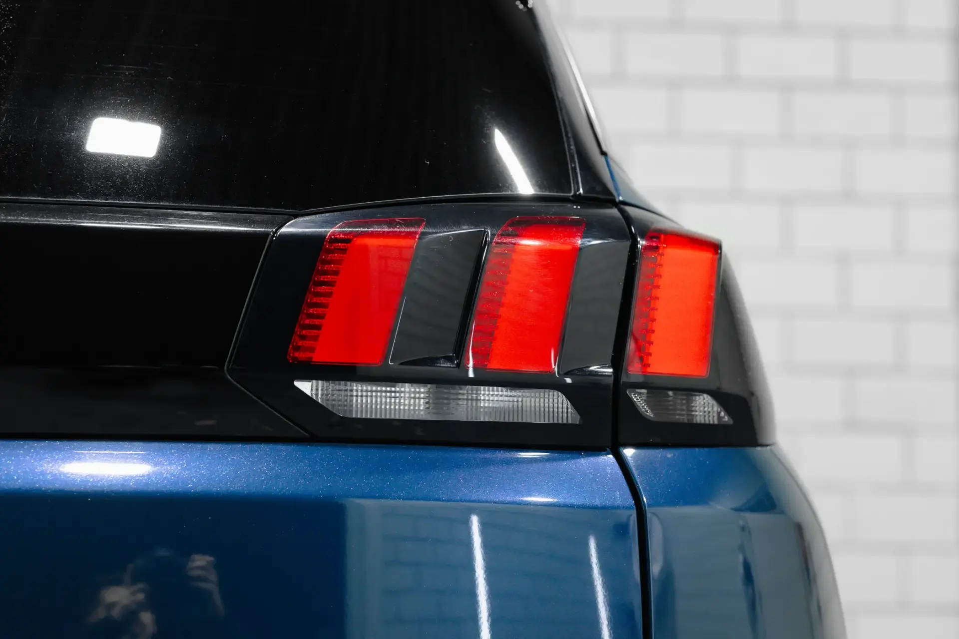Peugeot 5008 BlueHDI 130 EAT8 Allure 18