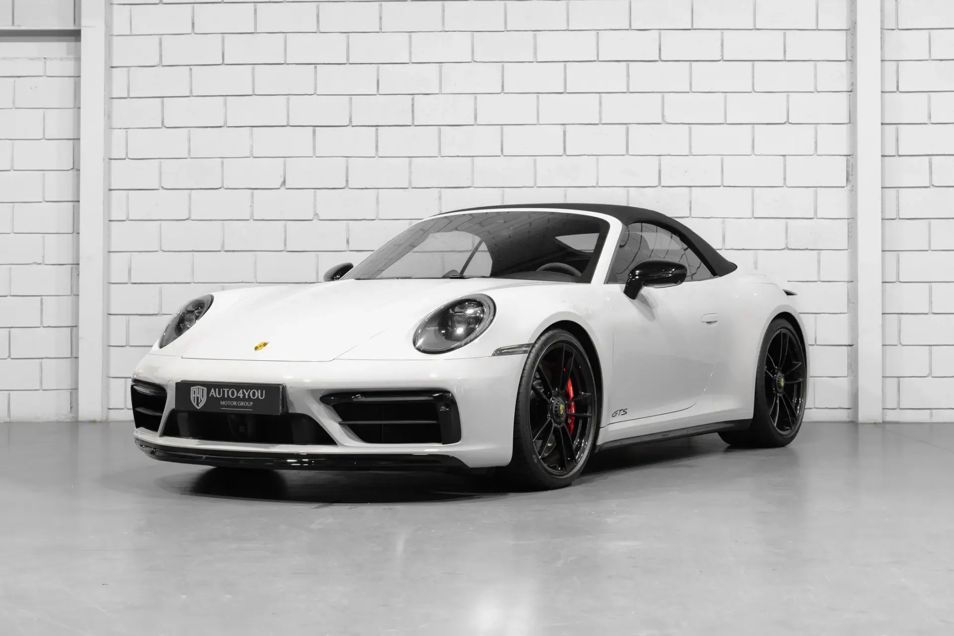 Porsche 911 (992) Carrera 4 GTS PDK 1