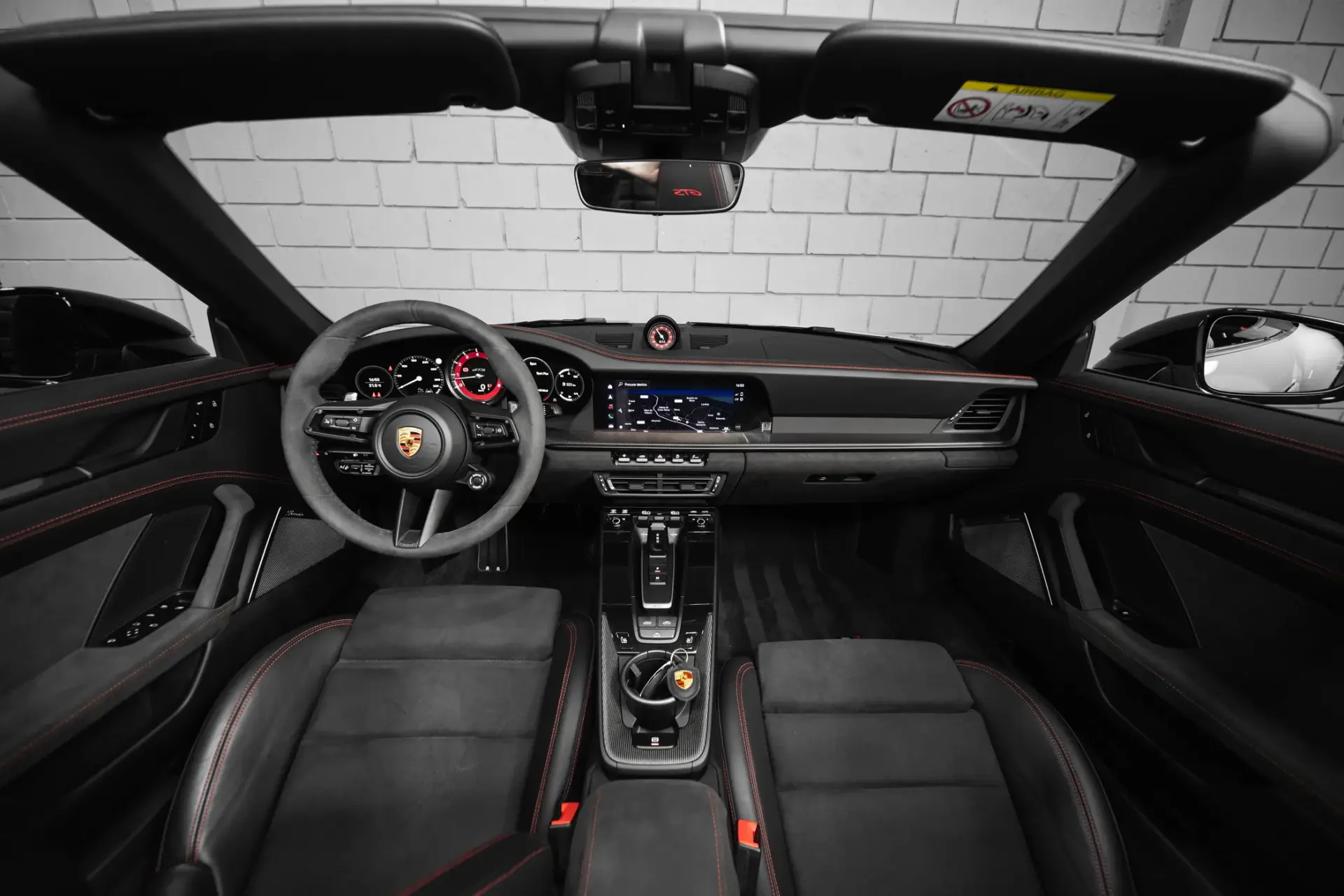 Porsche 911 (992) Carrera 4 GTS PDK 54