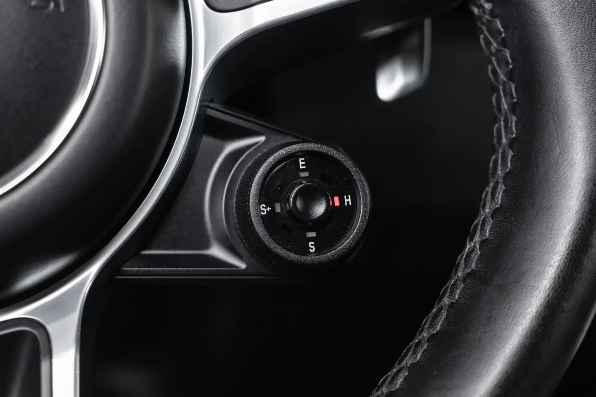 Porsche Cayenne Coupé E-Hybrid 18