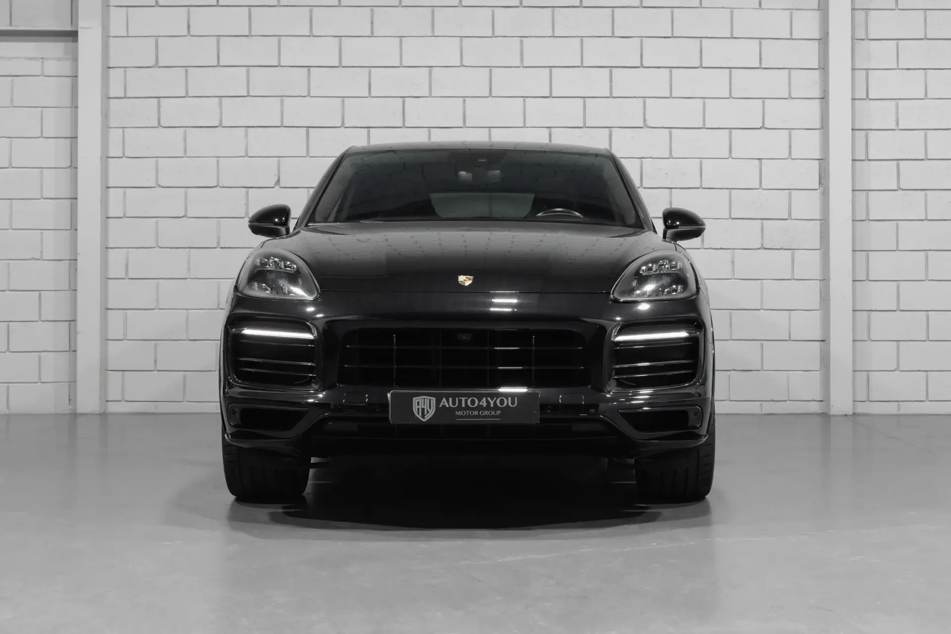 Porsche Cayenne Coupé E-Hybrid 22