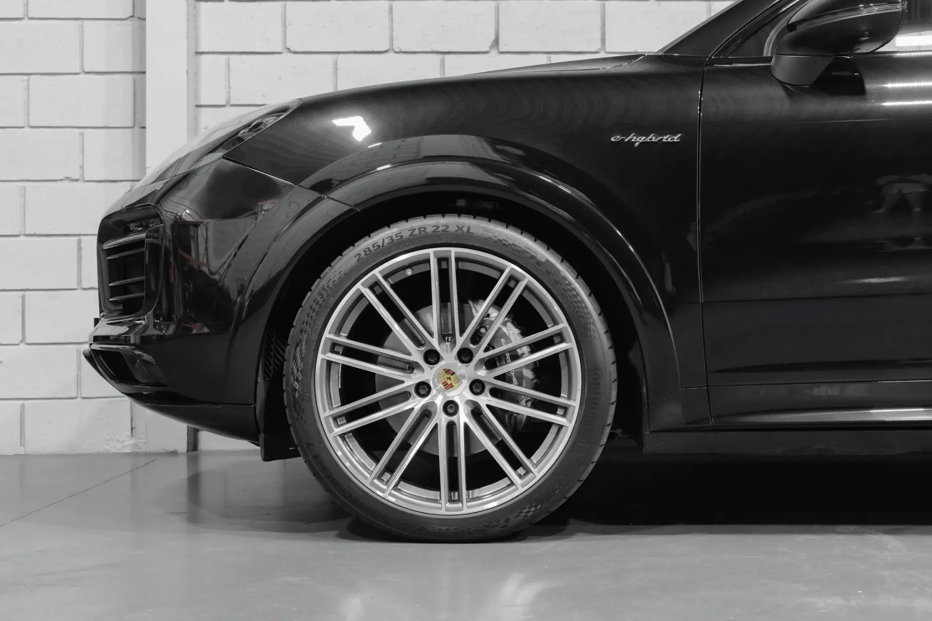 Porsche Cayenne Coupé E-Hybrid 24