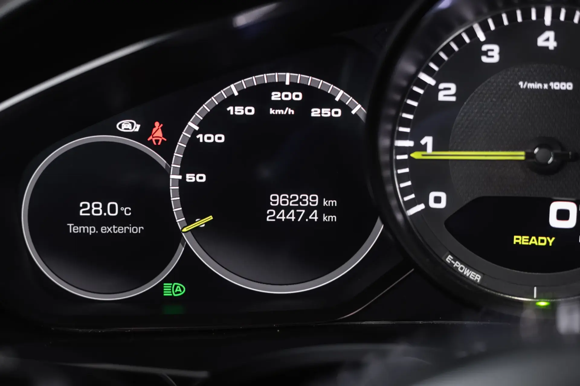Porsche Cayenne Coupé E-Hybrid 28