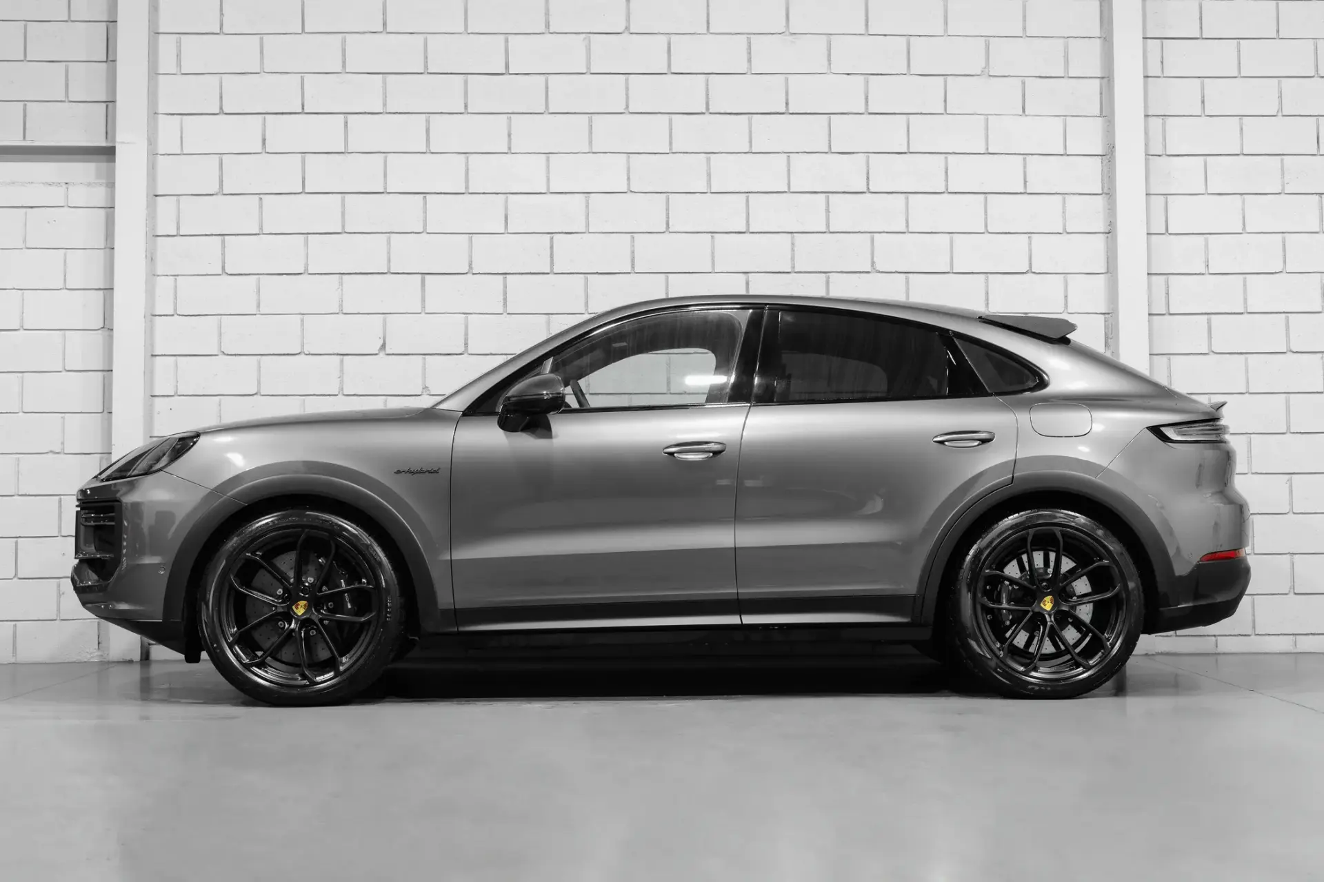 Porsche Cayenne Coupé Turbo E-Hybrid Pacote GT 3