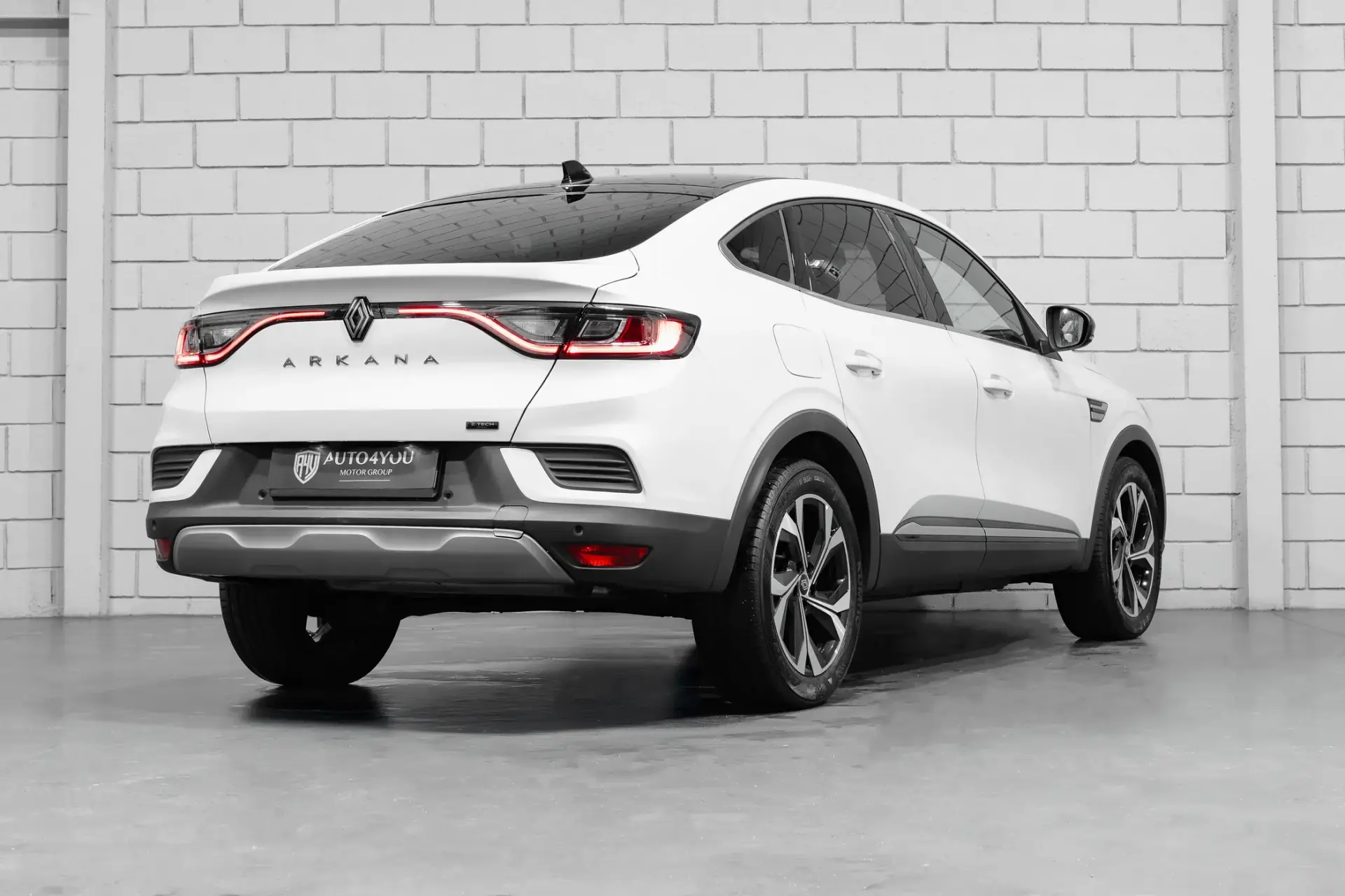 Renault Arkana 1.6 E-Tech Full Hybrid Techno 4
