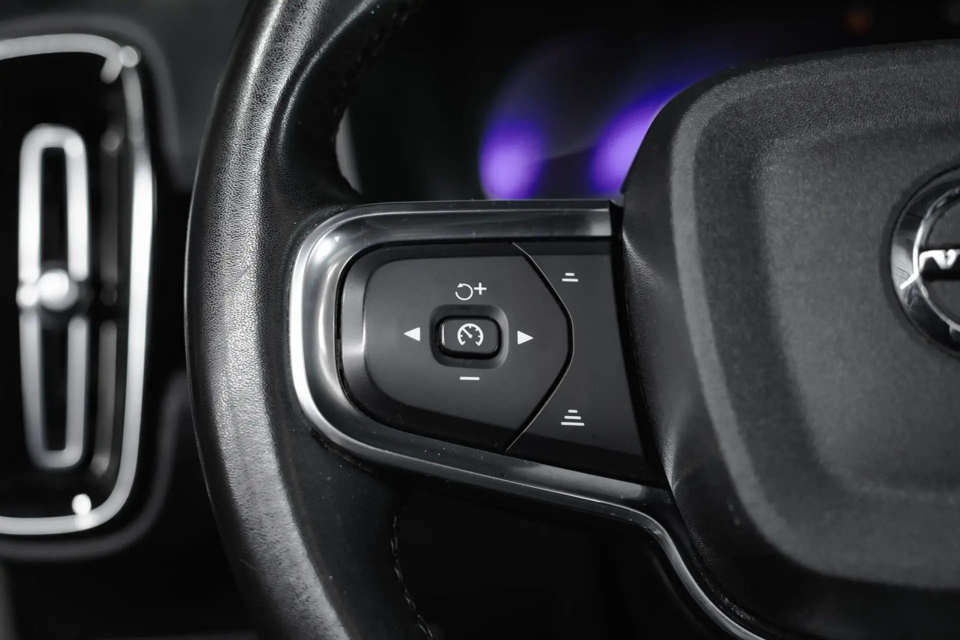 Volvo C40 Recharge Single Motor Ultimate 6