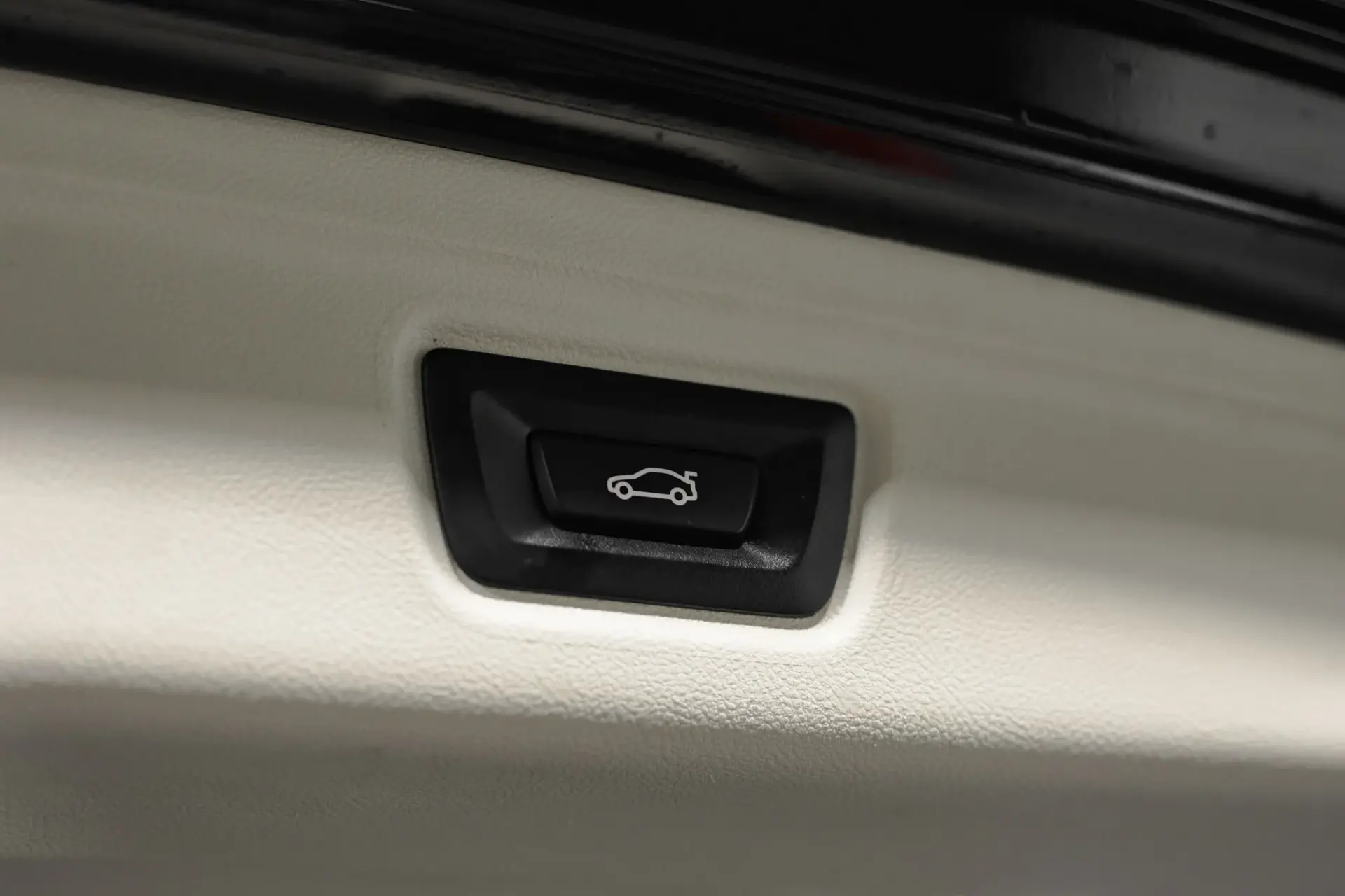BMW 318 d Touring Aut. 35