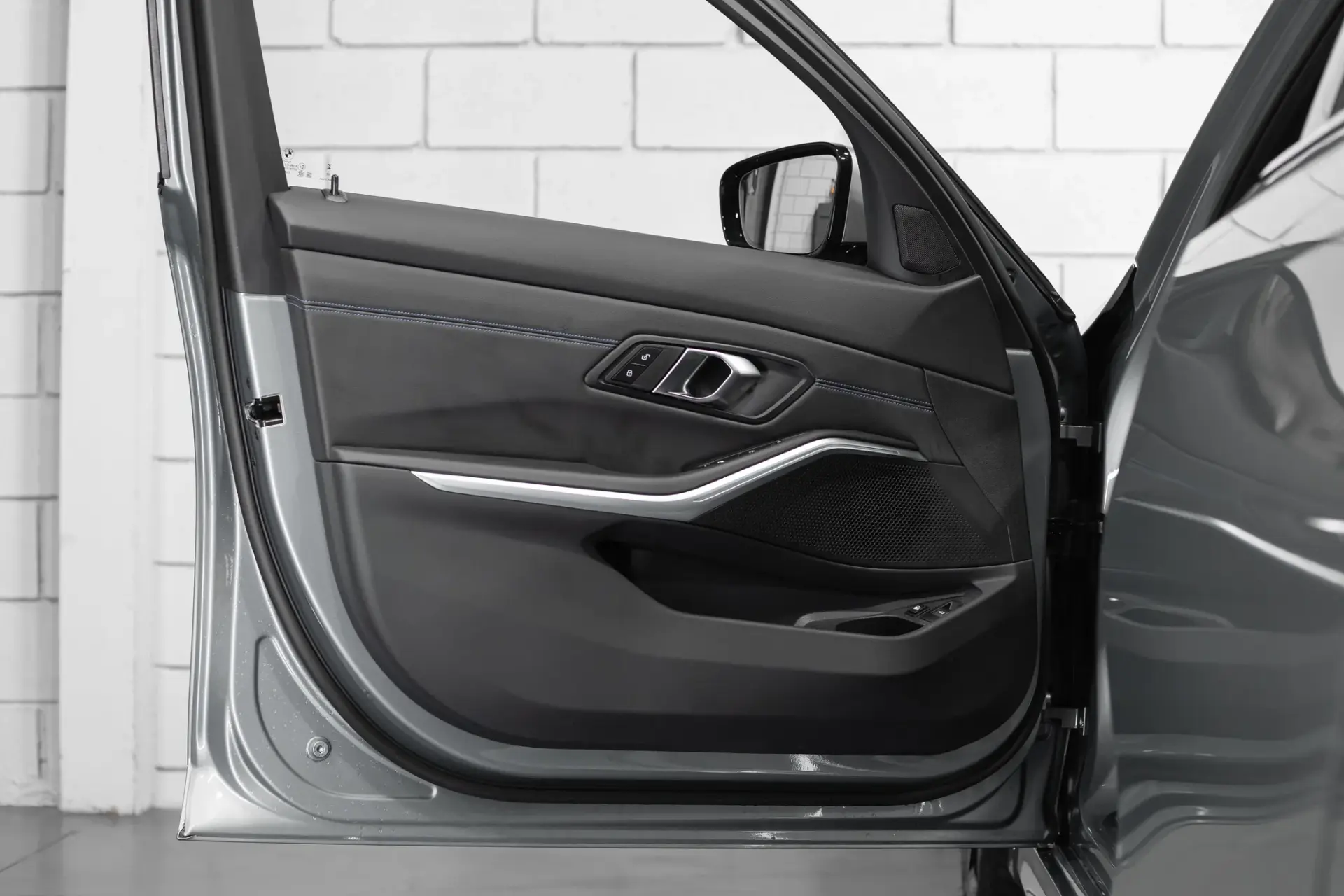 BMW 320 e Touring Pack Desportivo M Auto 23