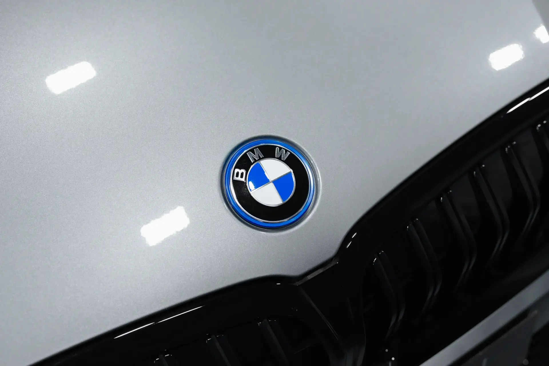 BMW 320 e Touring Pack Desportivo M Auto 34