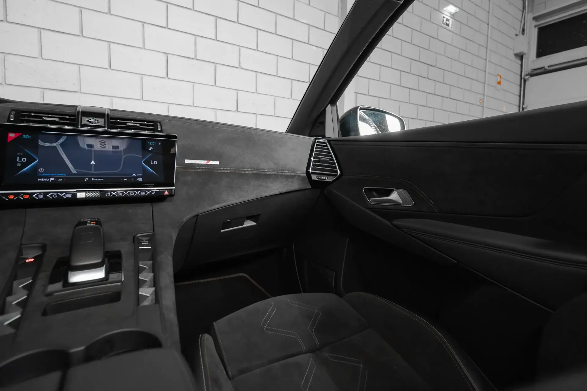 DS DS7 Crossback E-Tense Performance Line EAT8 39
