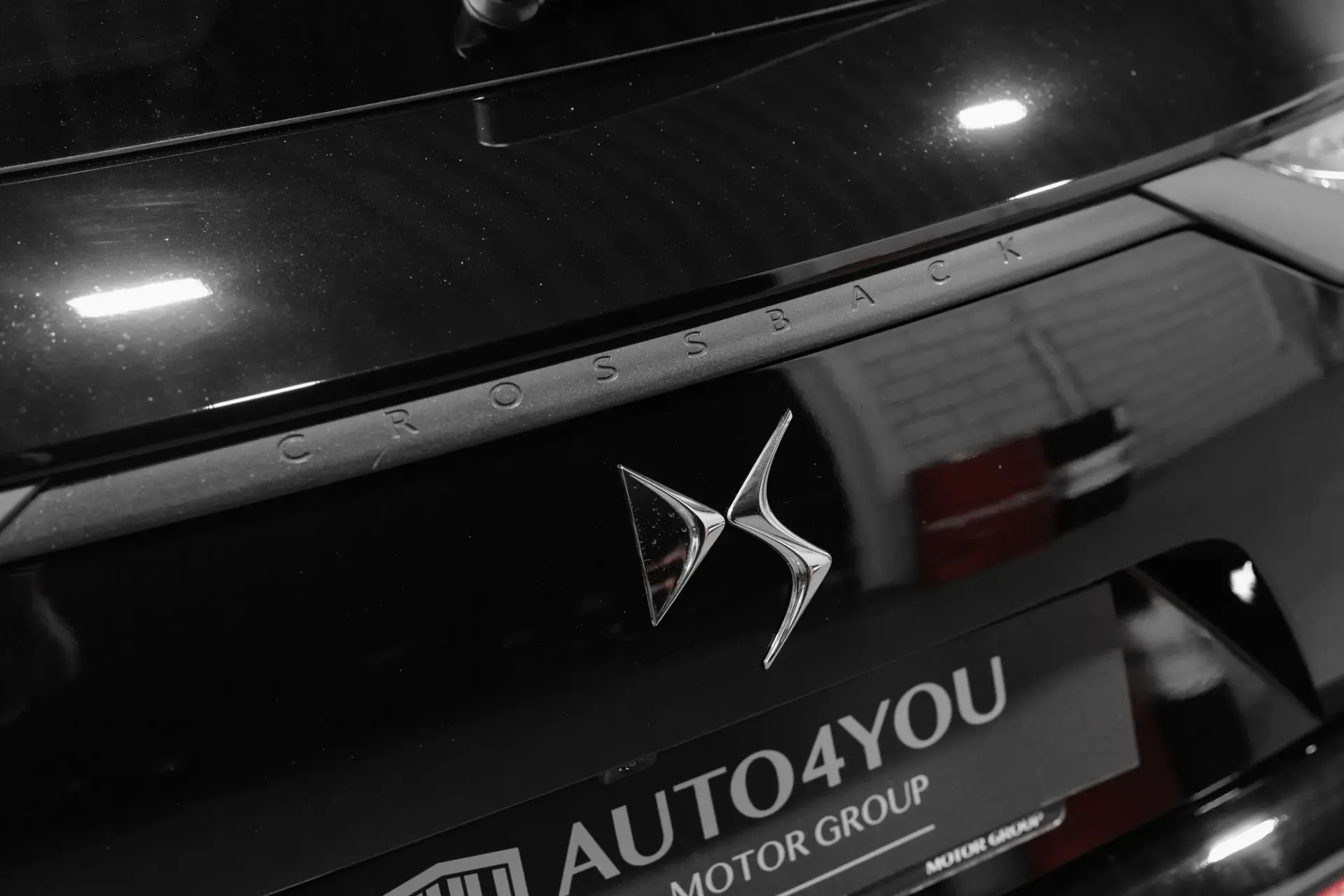 DS DS7 Crossback E-Tense Performance Line EAT8 40
