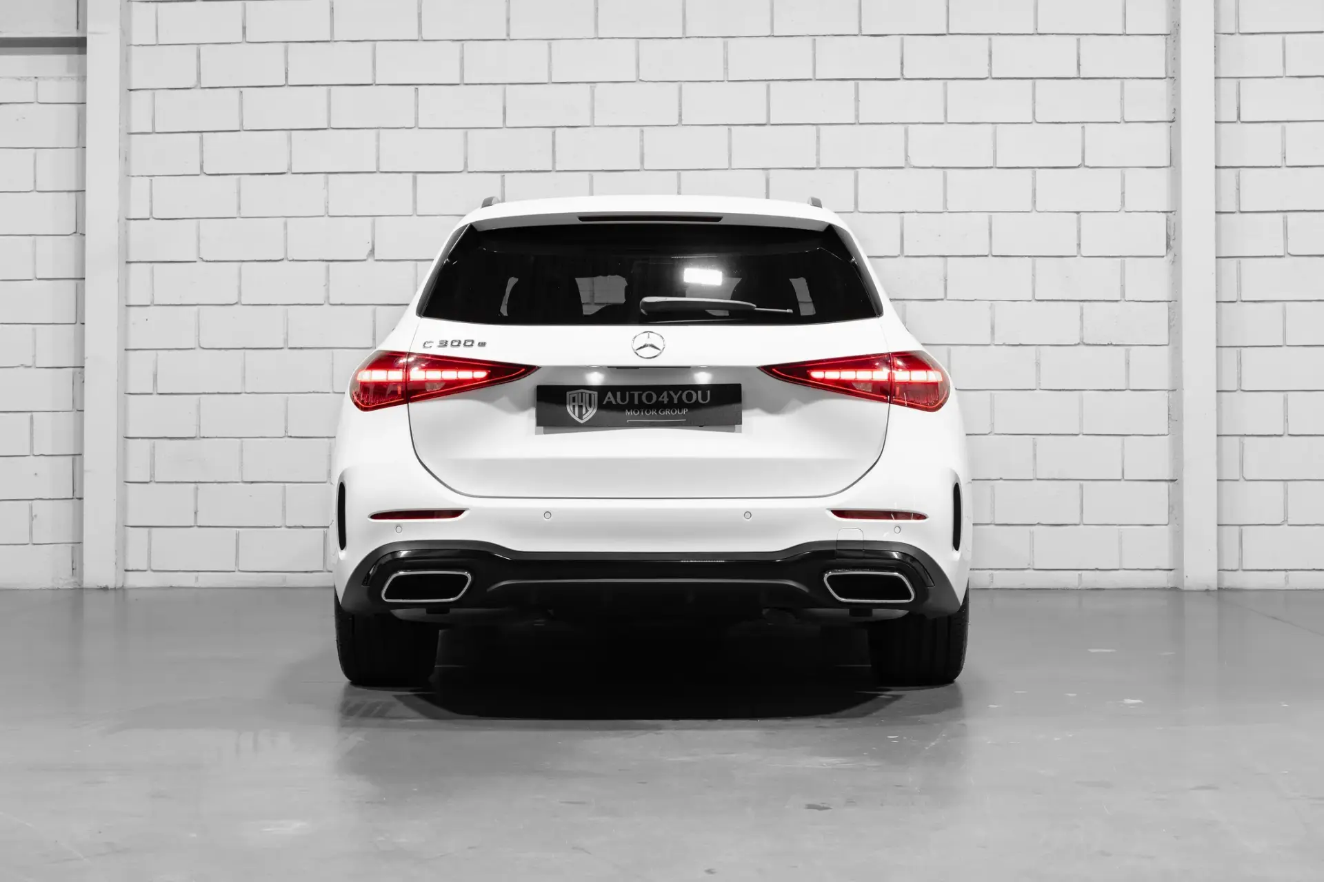 Mercedes-Benz C 300 e AMG Line 46