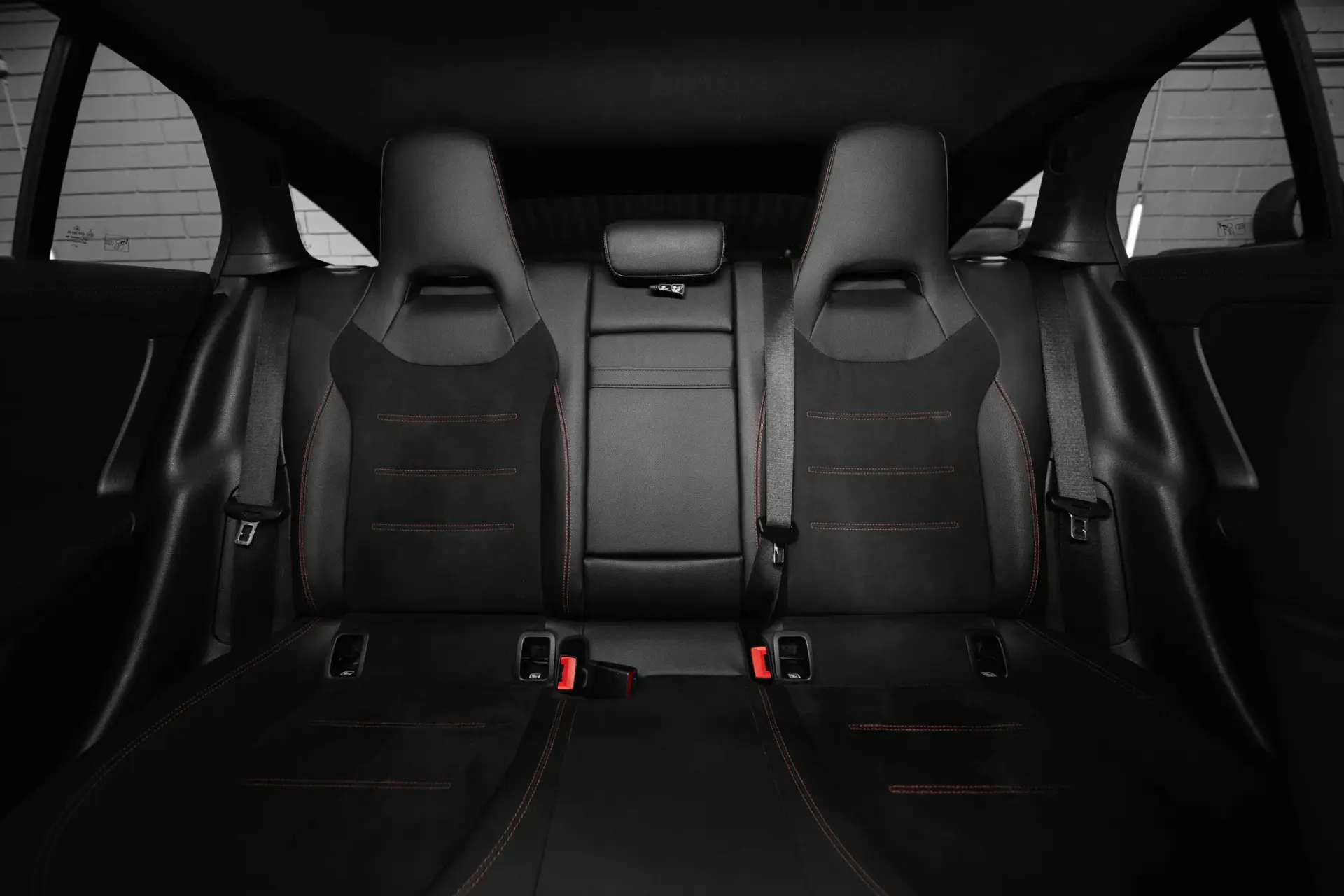 Mercedes-Benz CLA 250 e Shooting Brake AMG Line 6
