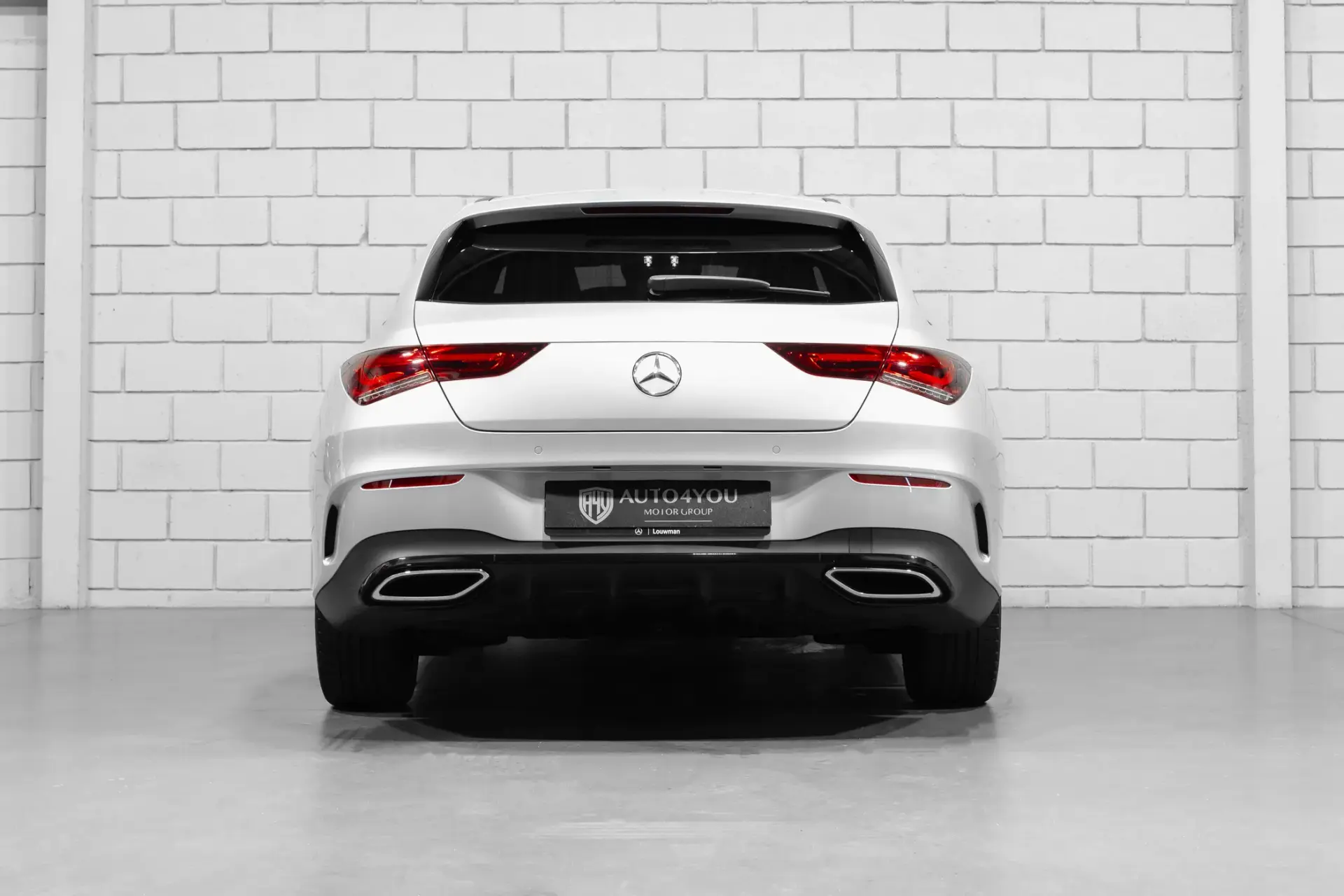 Mercedes-Benz CLA 250 e Shooting Brake AMG Line 46