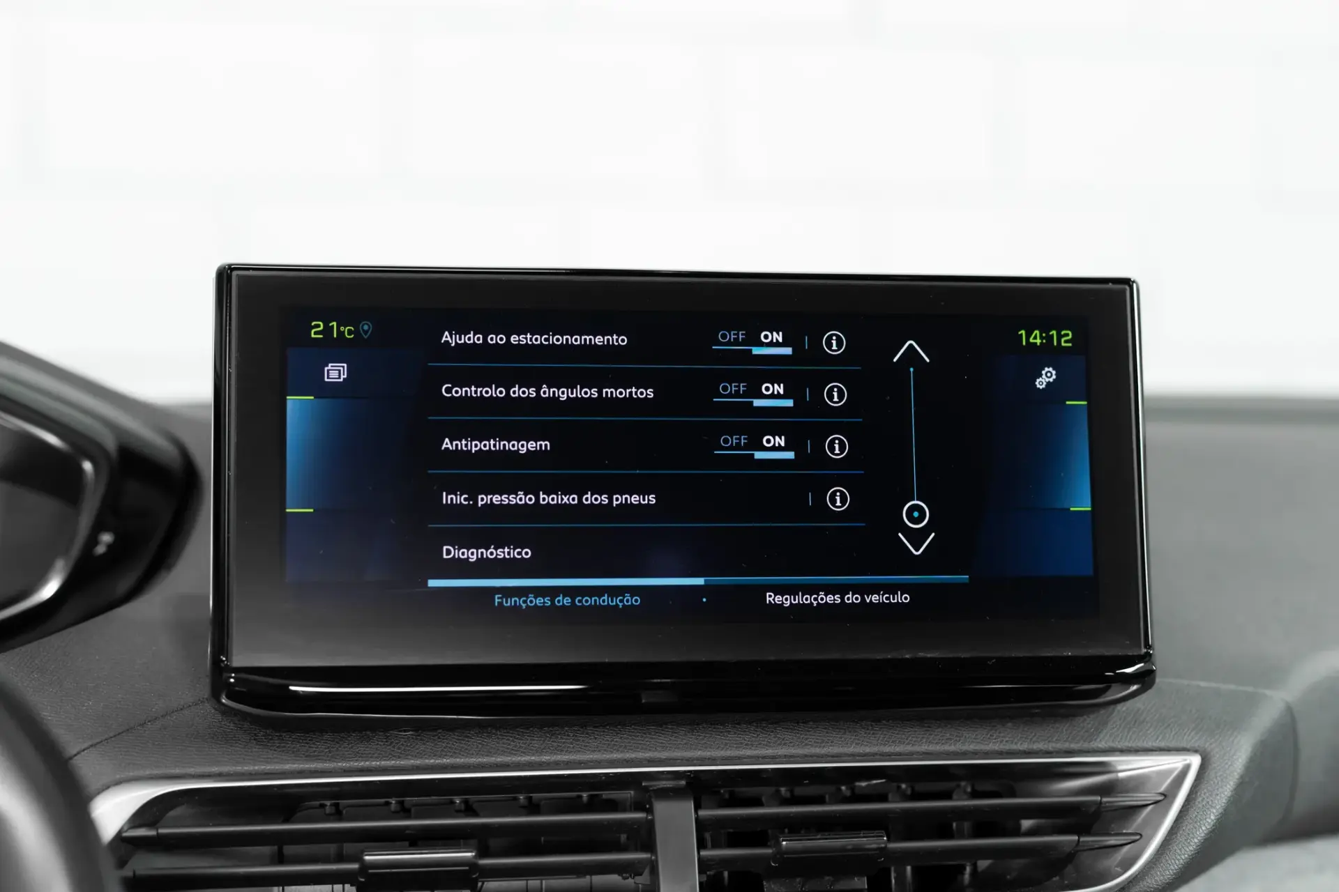 Peugeot 3008 1.6 Hybrid Allure Pack e-EAT8 17