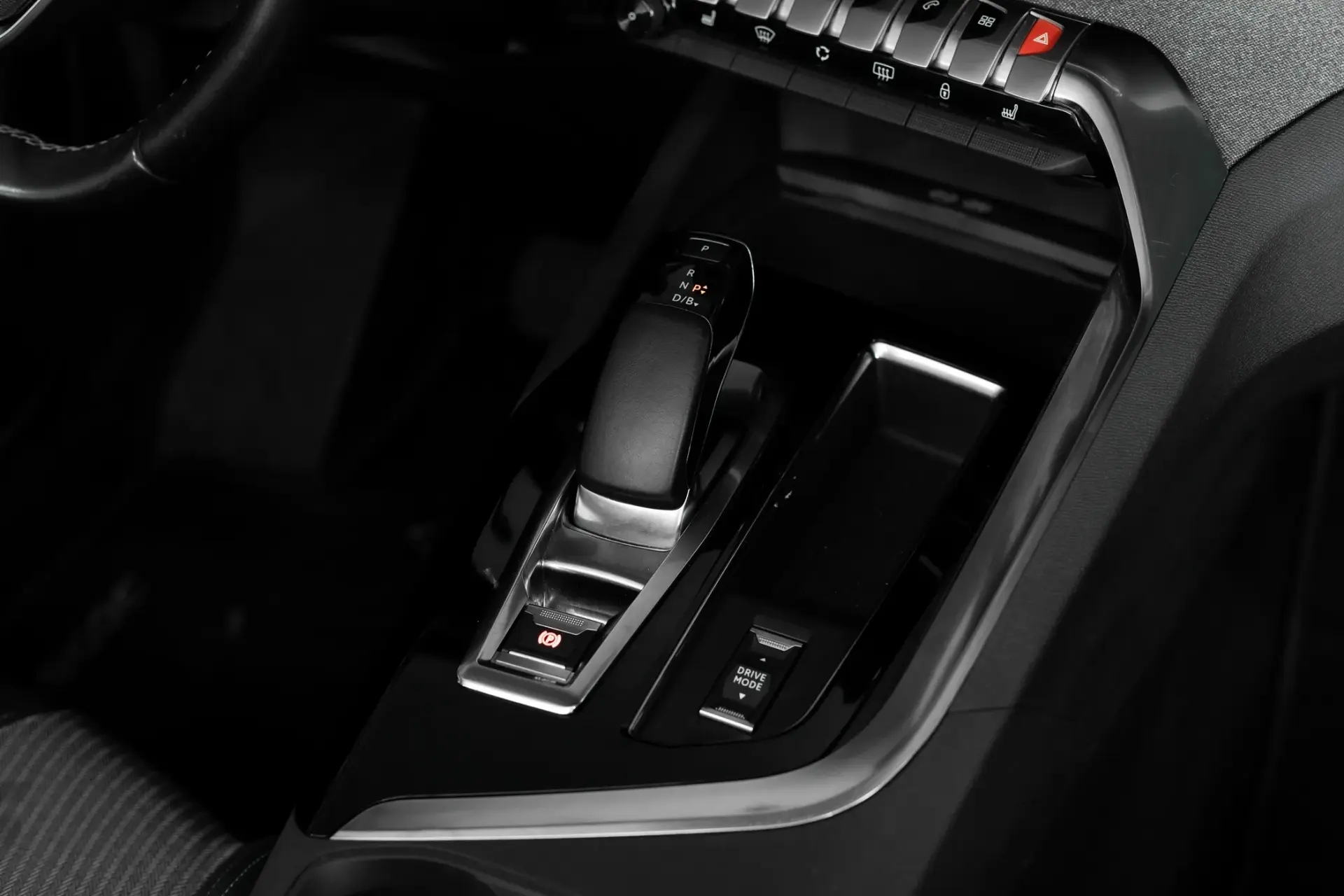 Peugeot 3008 1.6 Hybrid Allure Pack e-EAT8 31